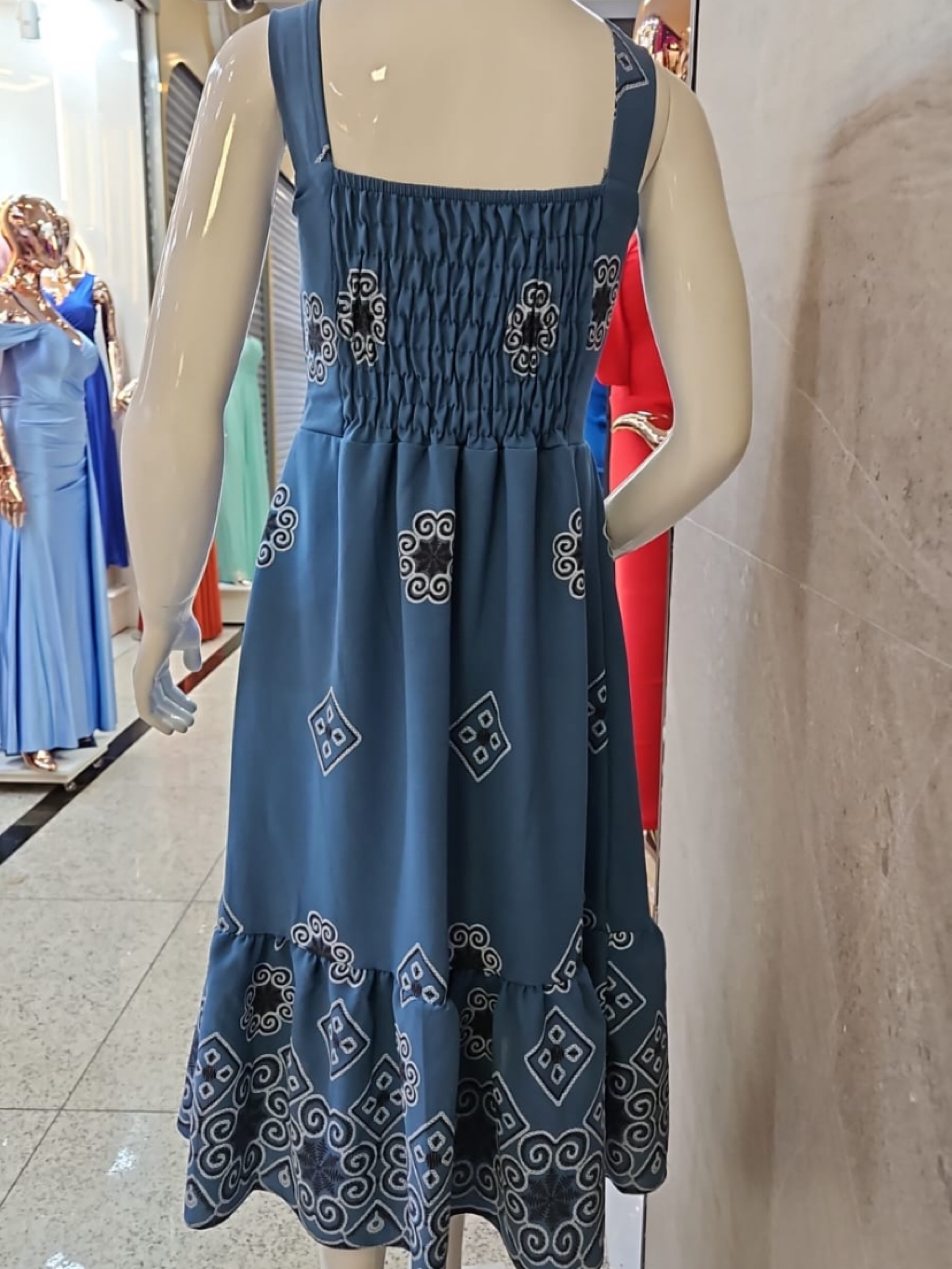 Vestido juvenil mídi - Nosso Jeito | ZAX