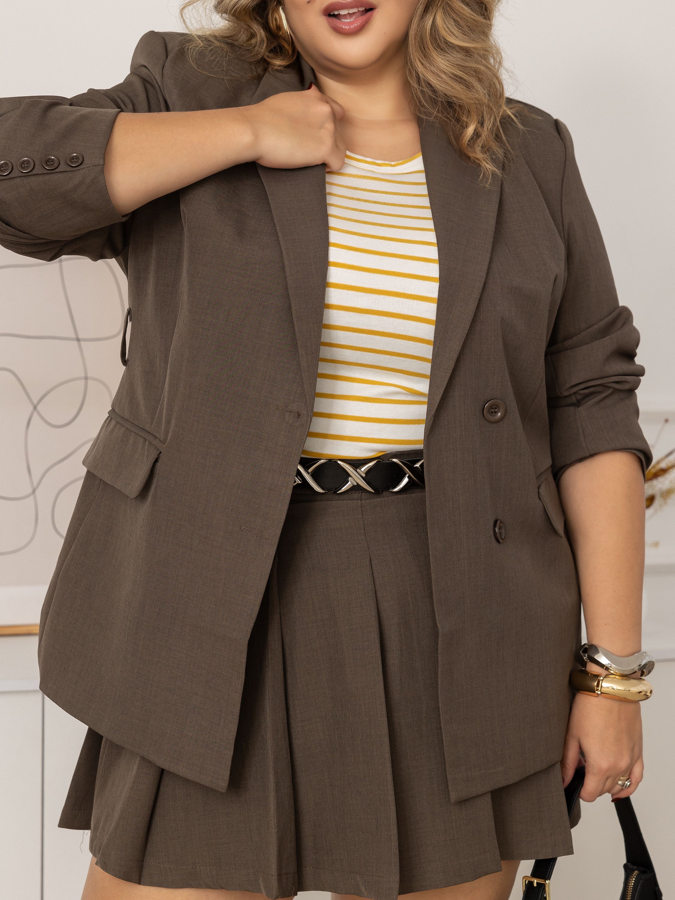 PL72 - Conjunto Blazer e Saia Gabrielle Plus - SML Moda Plus Size