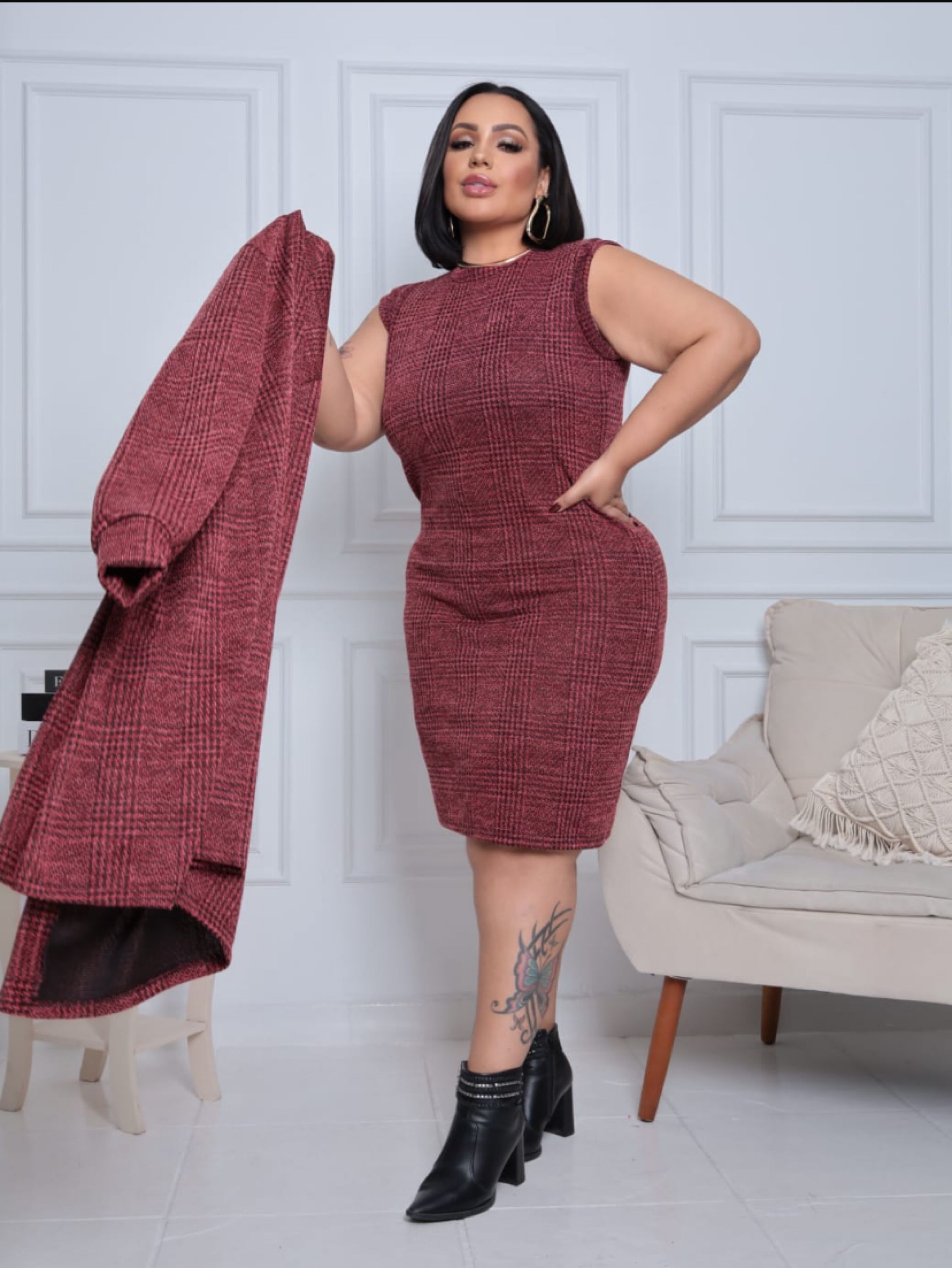 Vestido cardigan lanzinha tweed Plus Size - Carmin Plus | ZAX