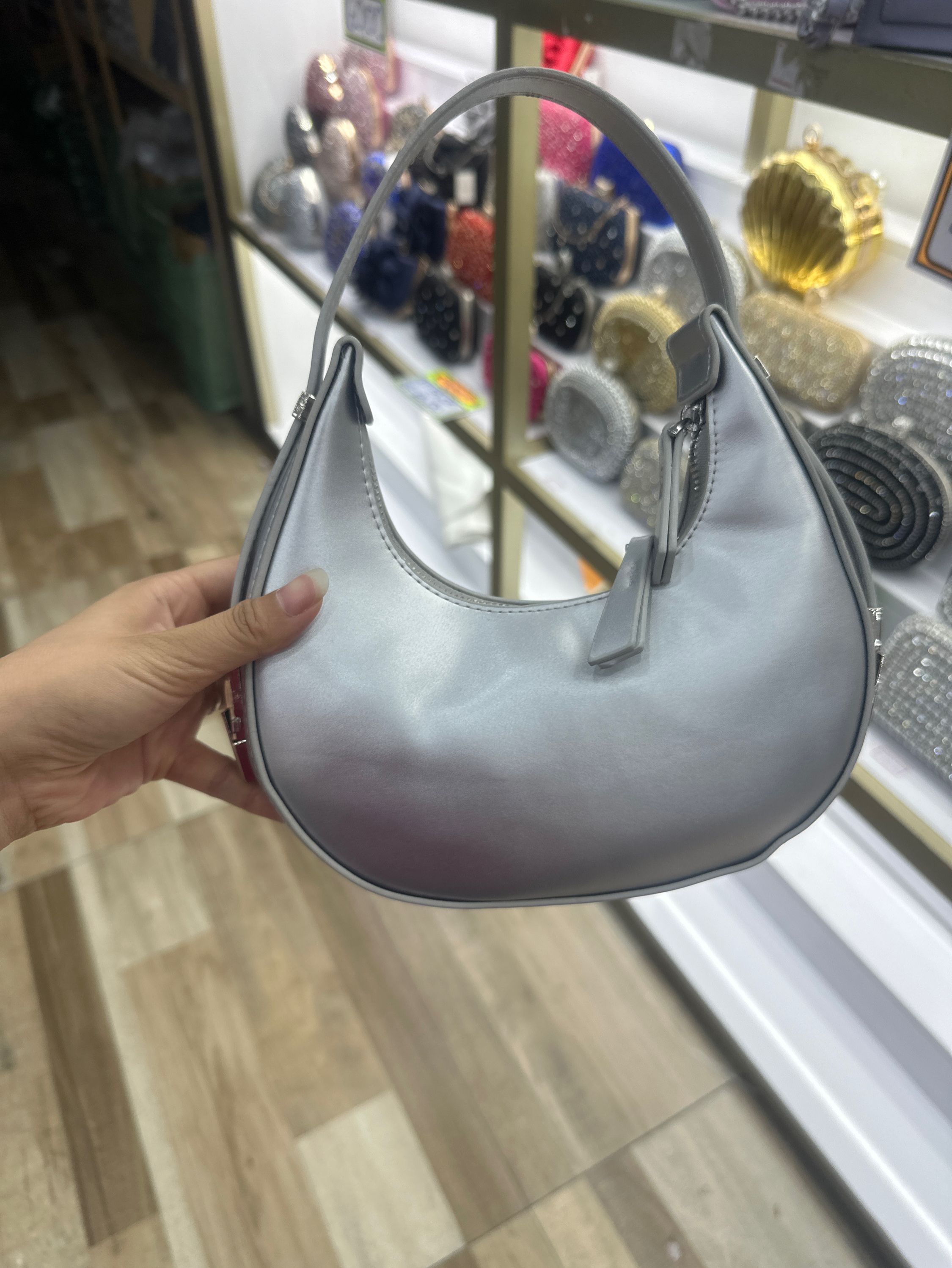 bolsa média lua - Luana Bolsas e Cintos | ZAX