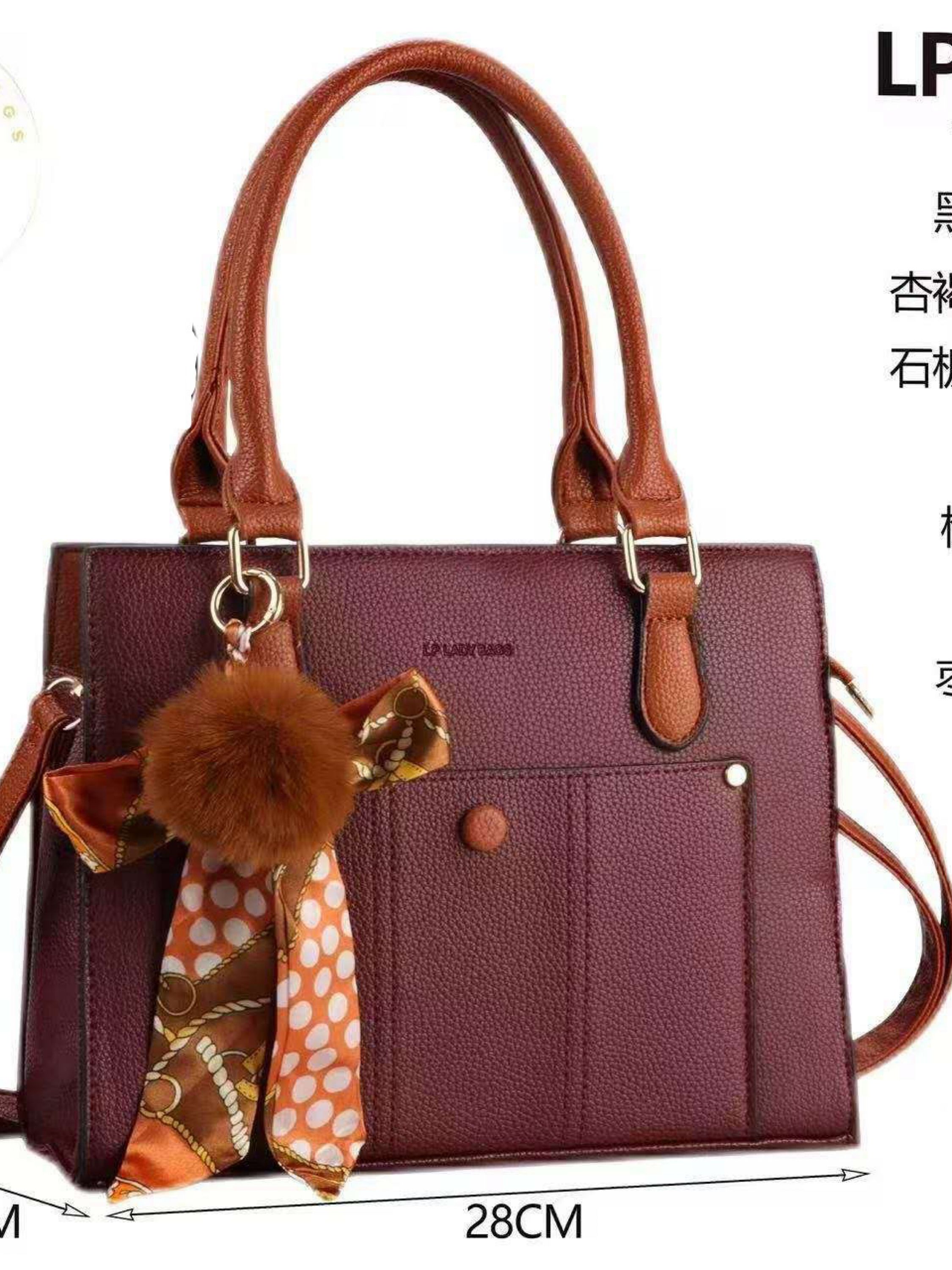 Bolsa média com pompom LP25608-3 - Mn Mochilas | ZAX