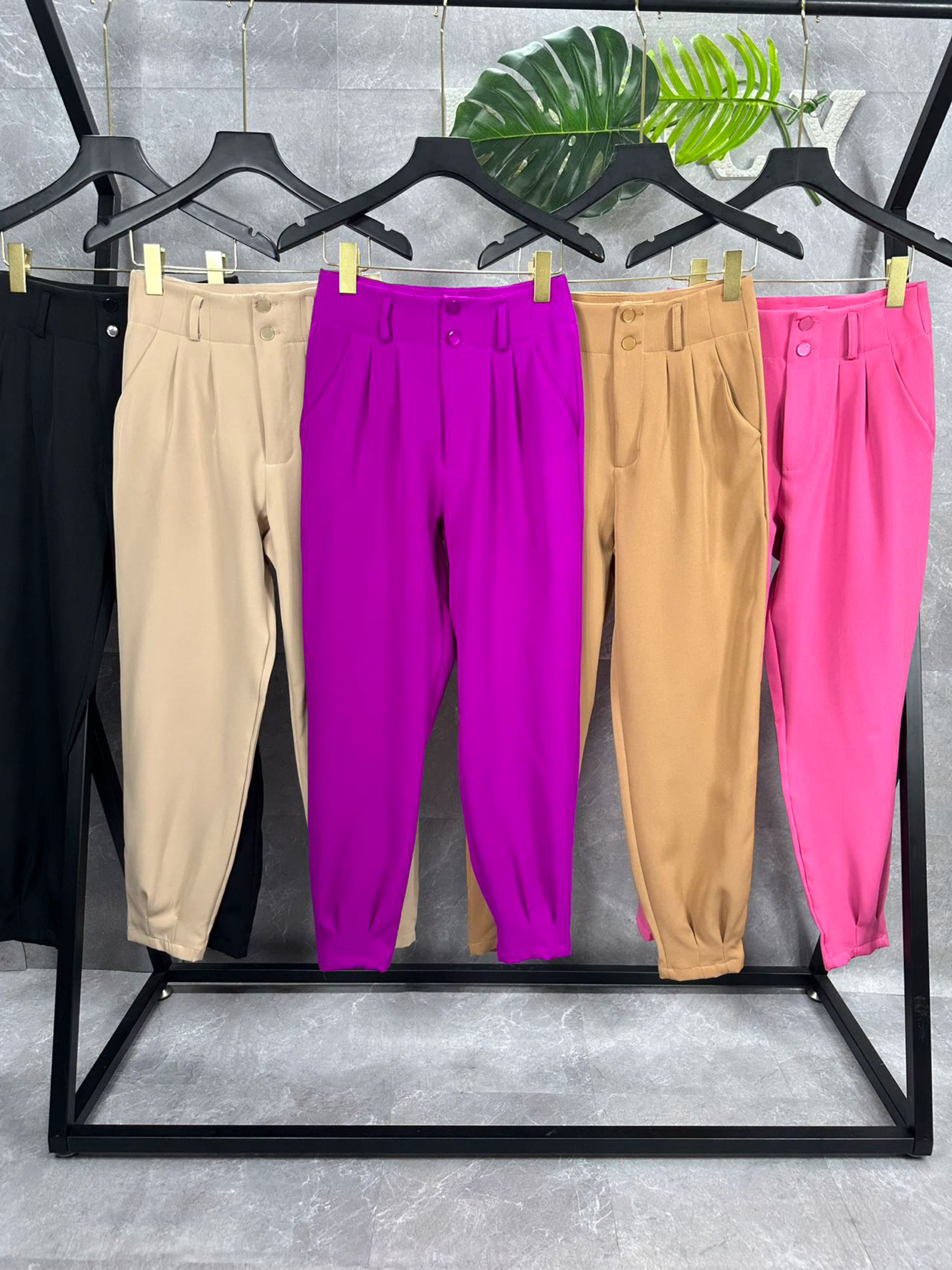 Summer  Calça cenoura de alfaiataria 117 - Flora | ZAX