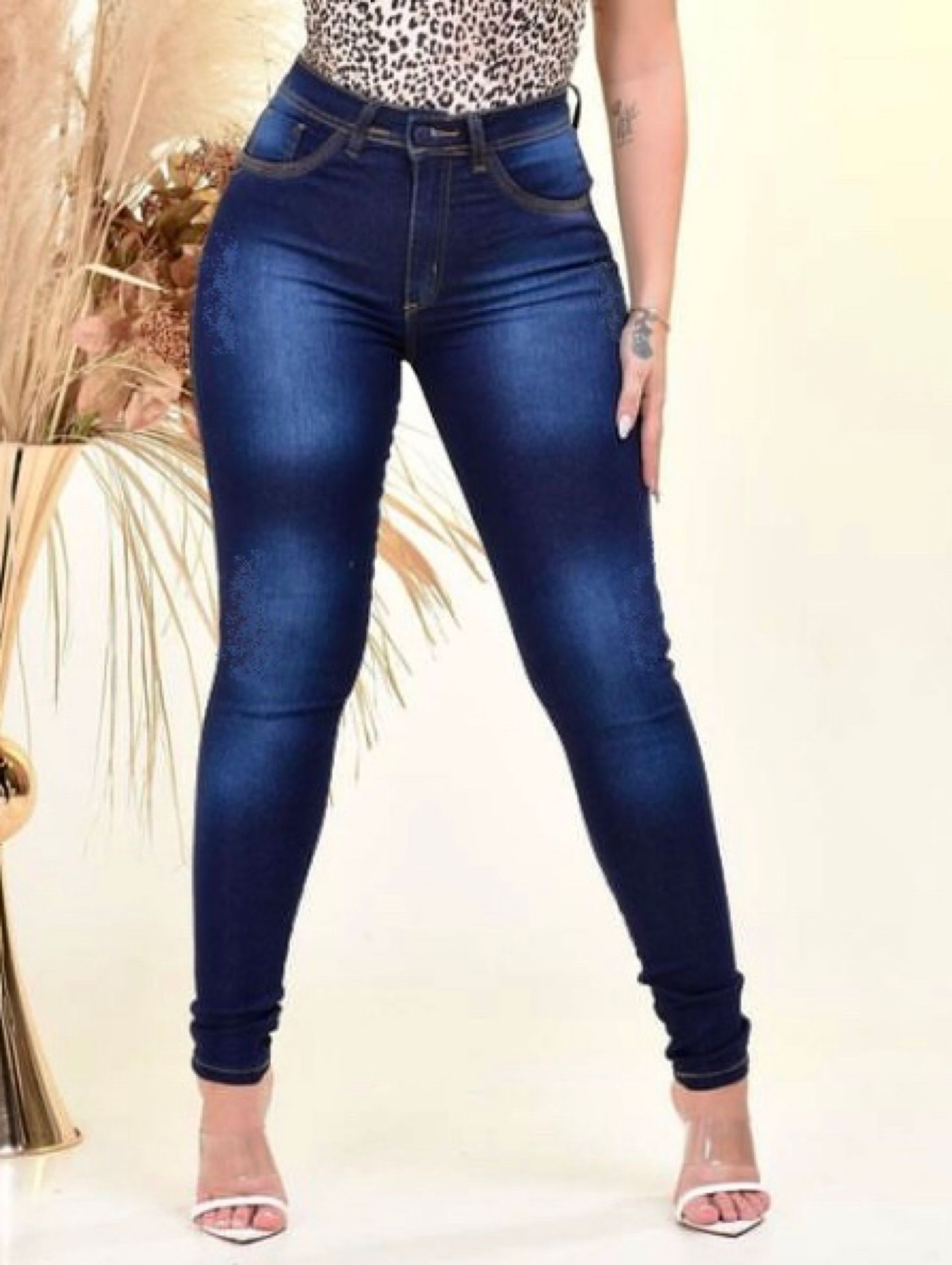 Calça Jeans Preta Feminina Skinny Tradicional - Atacado na Rua 44.