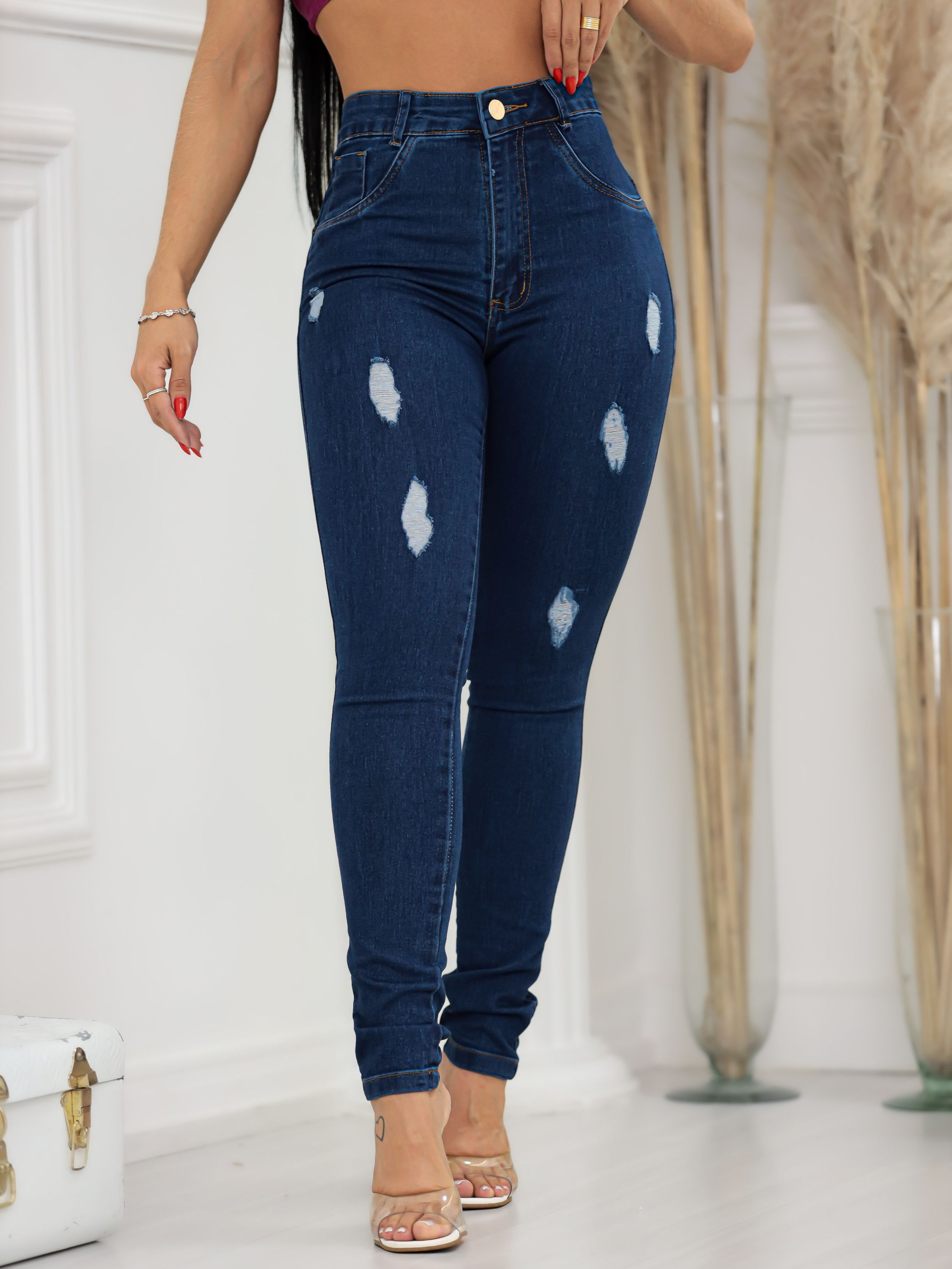 Calça jeans feminina skinny azul rasgada destroyed - HR Rihanna Fashion