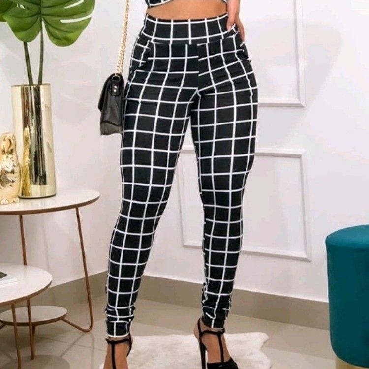 Calça cós alto Blogueira De Sucesso Super Na Moda