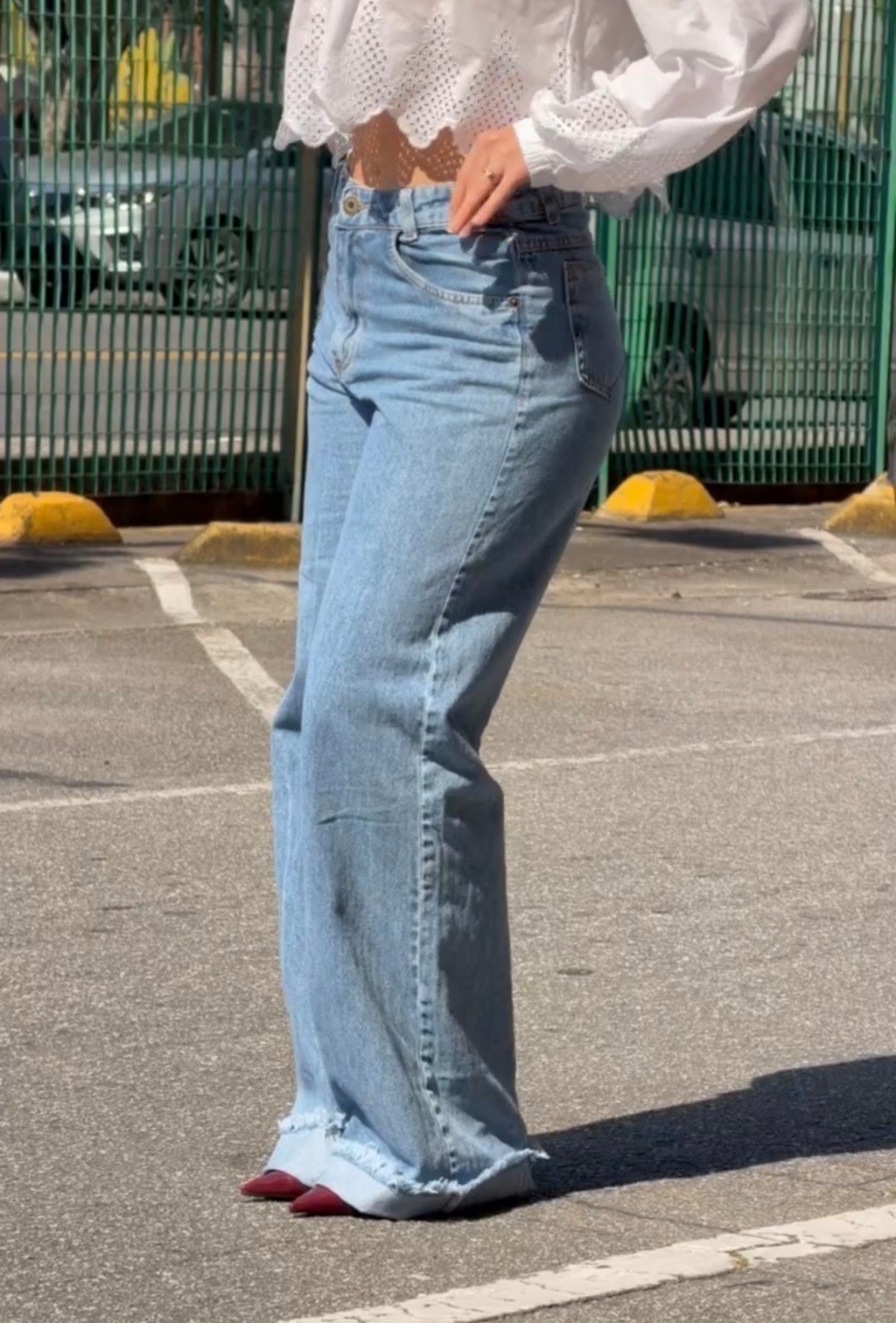 Calça Jeans Feminina Básica Pantalona com Bolso Qualidade Premium