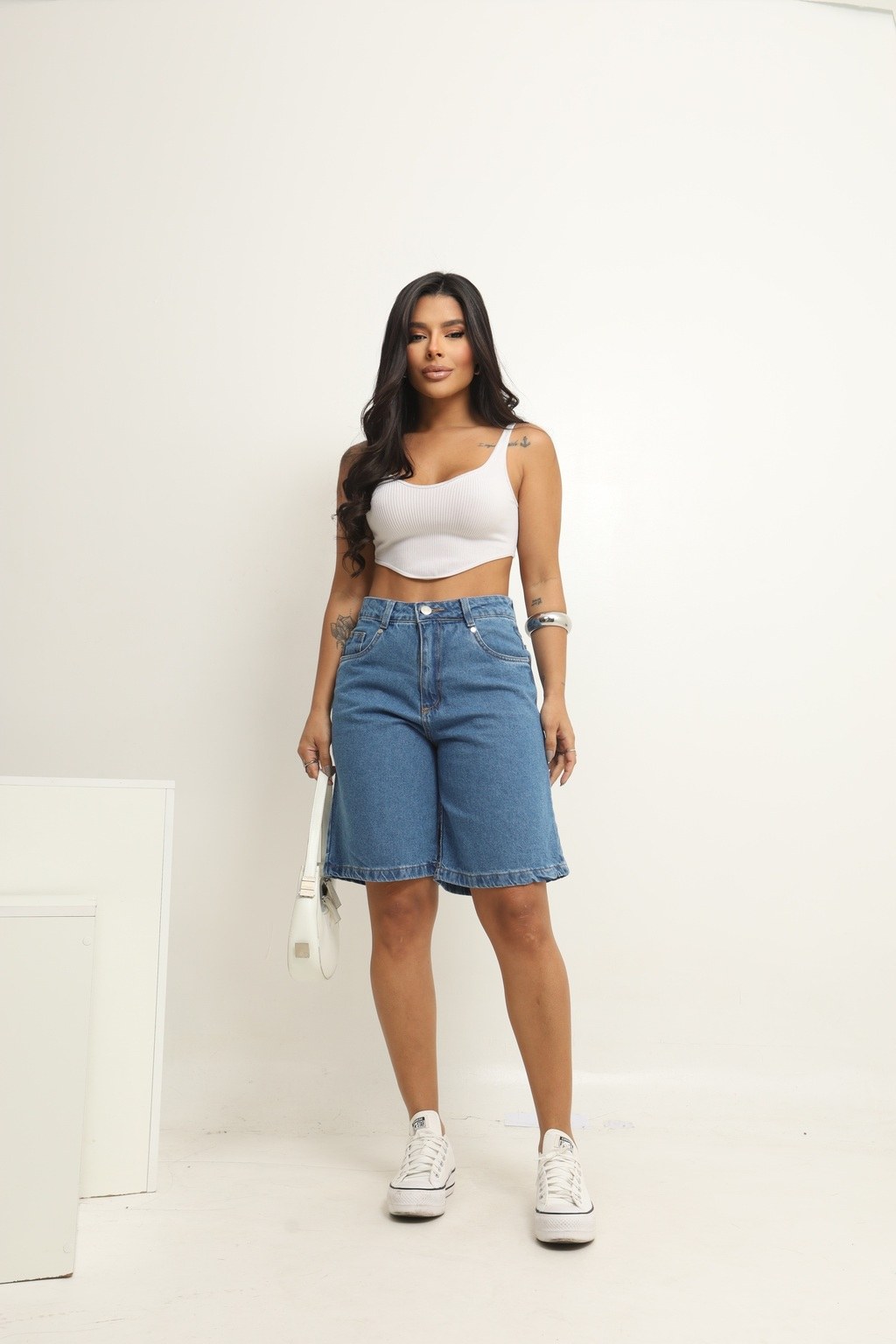 Bermuda Jeans Básica Joelho Maria