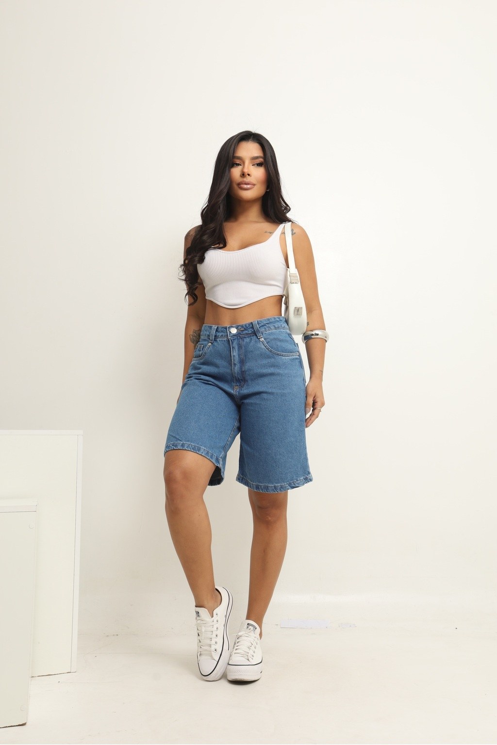 Bermuda Jeans Básica Joelho Maria