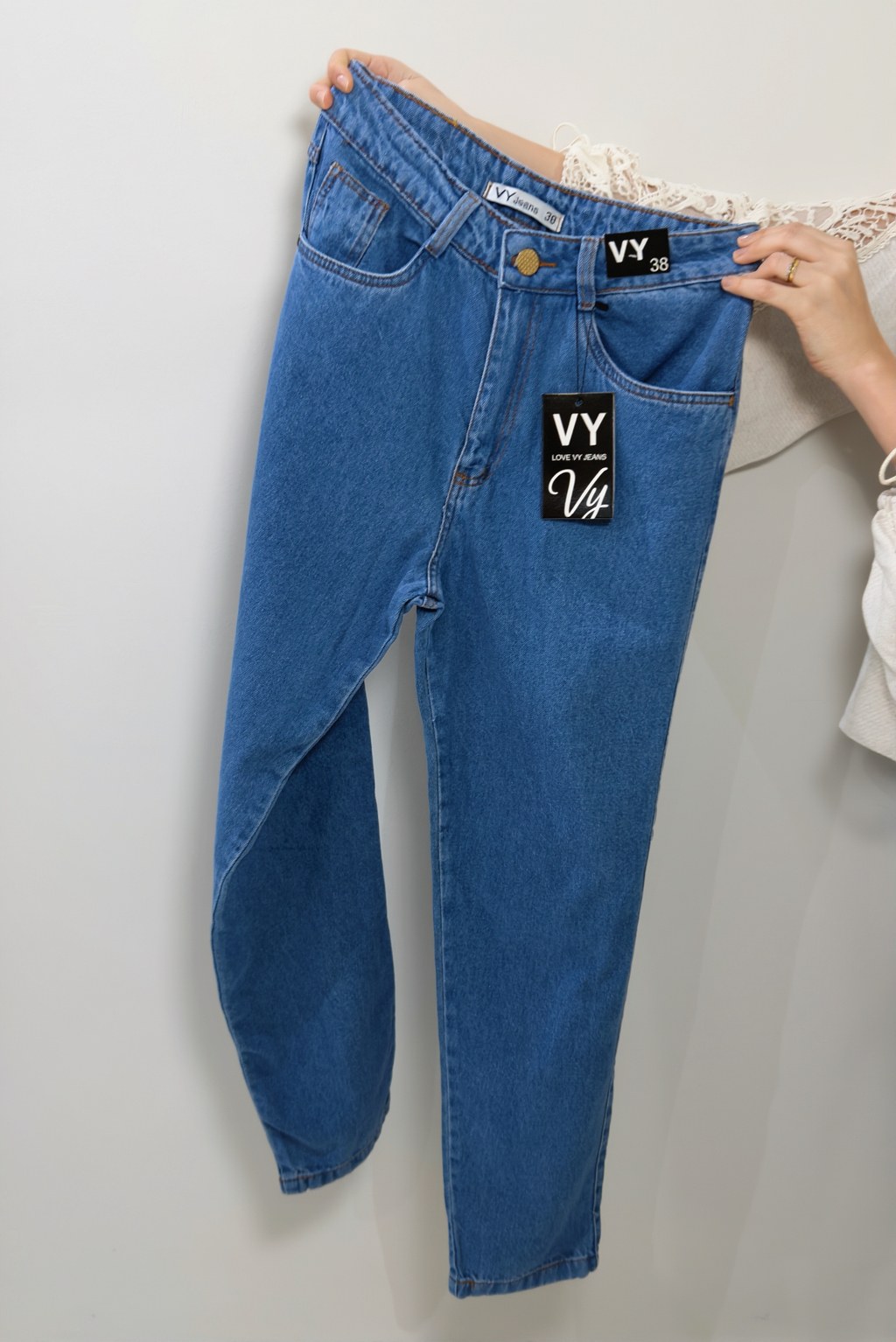 Calça Jeans Feminina Mom Básica com Bolso Qualidade Premium