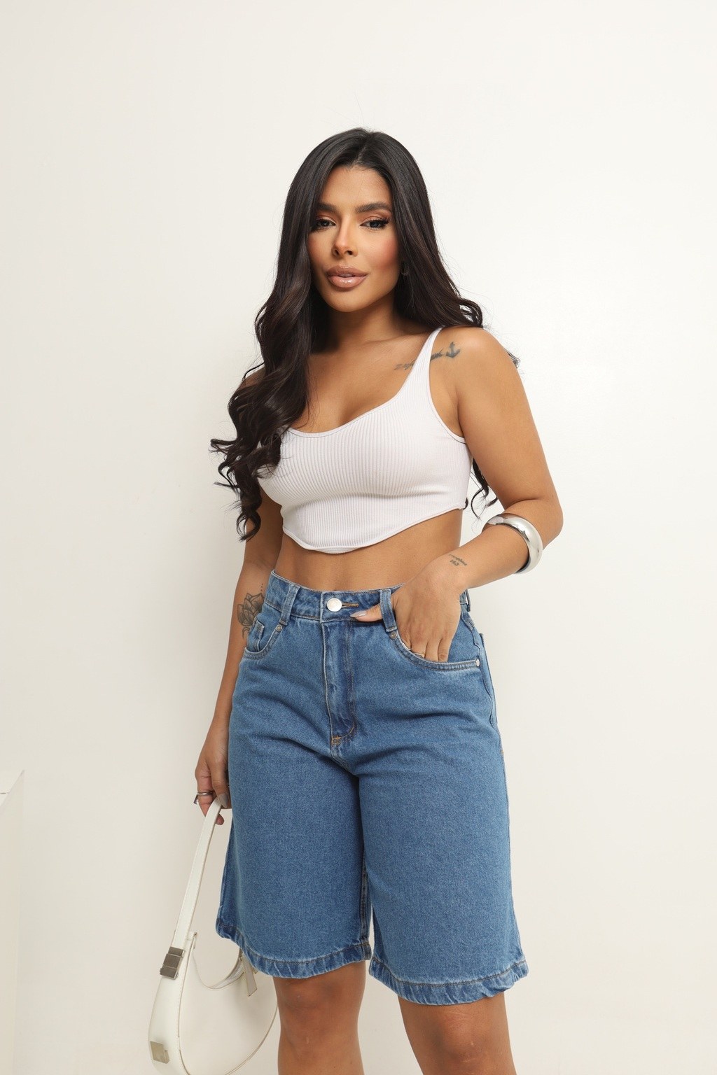 Bermuda Jeans Básica Joelho Maria