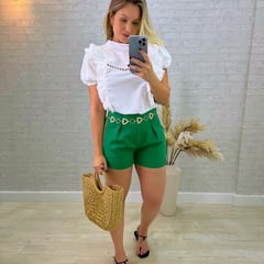 Short alfaiataria com cinto em corrente - Amaram Fashion Oficial