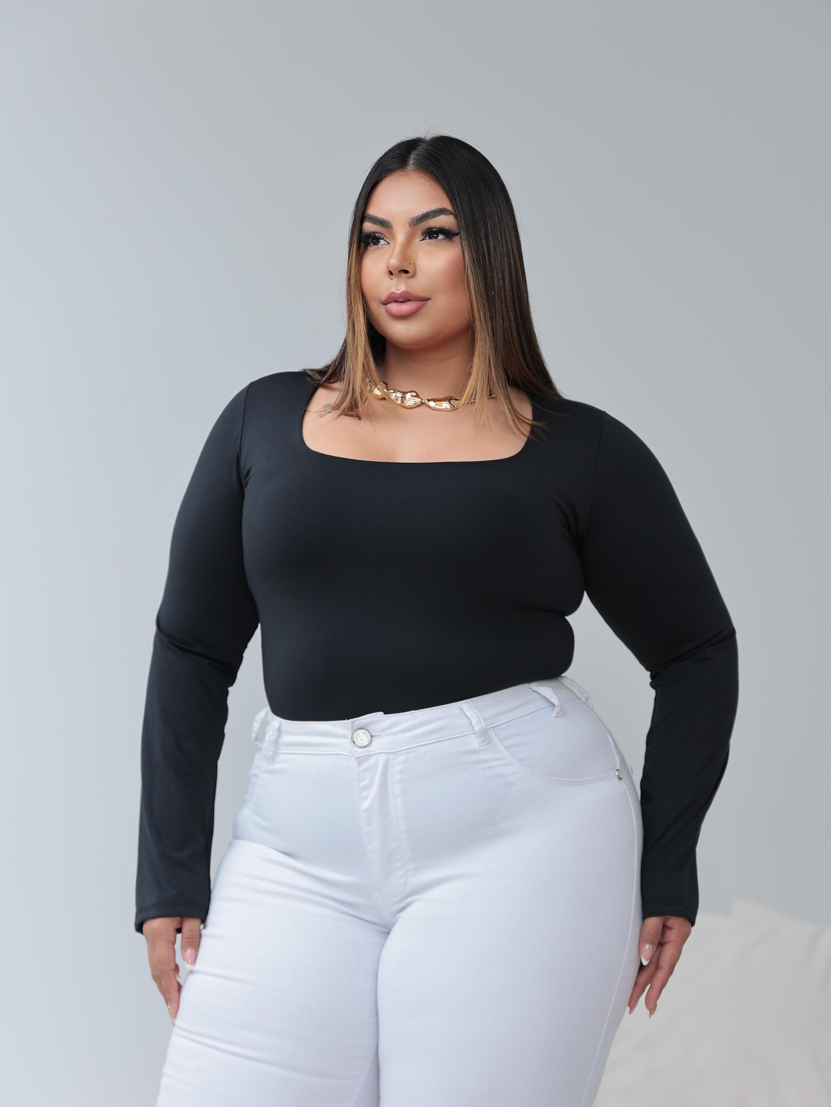 PLUS - BODY MANGA LONGA DECOTE QUADRADO