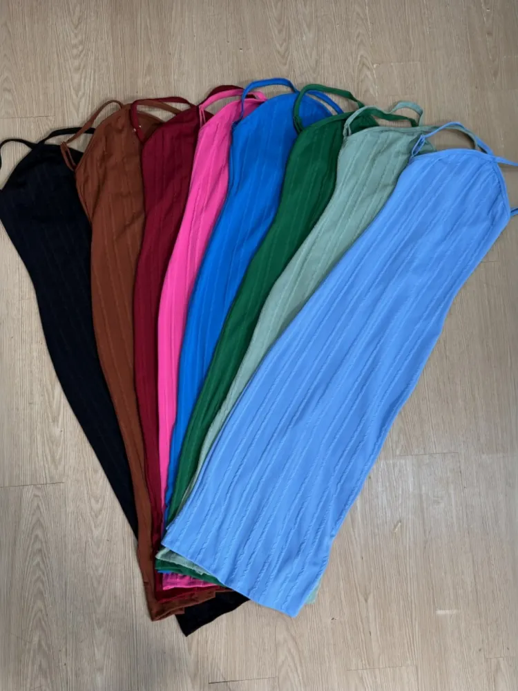 VESTIDO TALIA EM RIBANINHA PREMIUM – ALÇA REGULÁVEL
