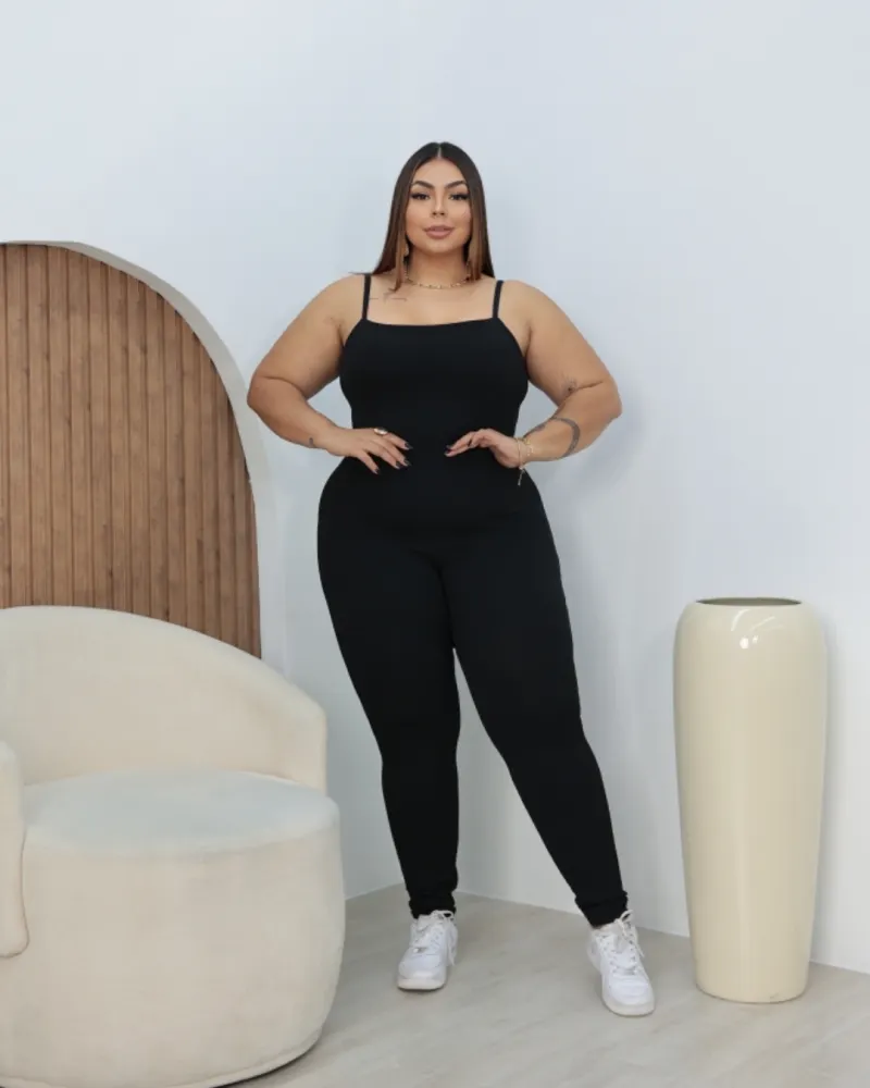 MACACÃO PLUS ALCINHA ANARRUGA