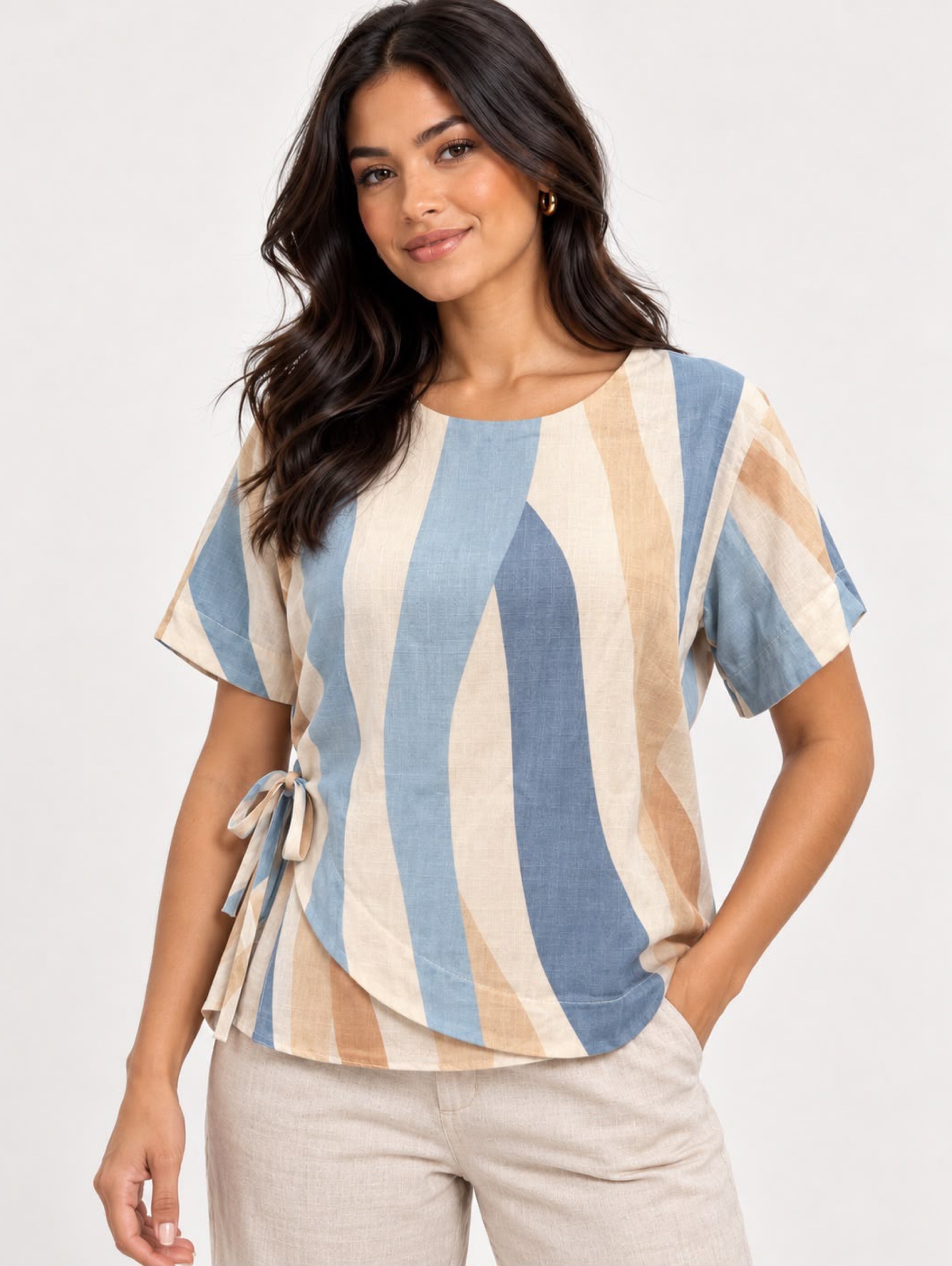 Blusa estampada modelo transpassado.