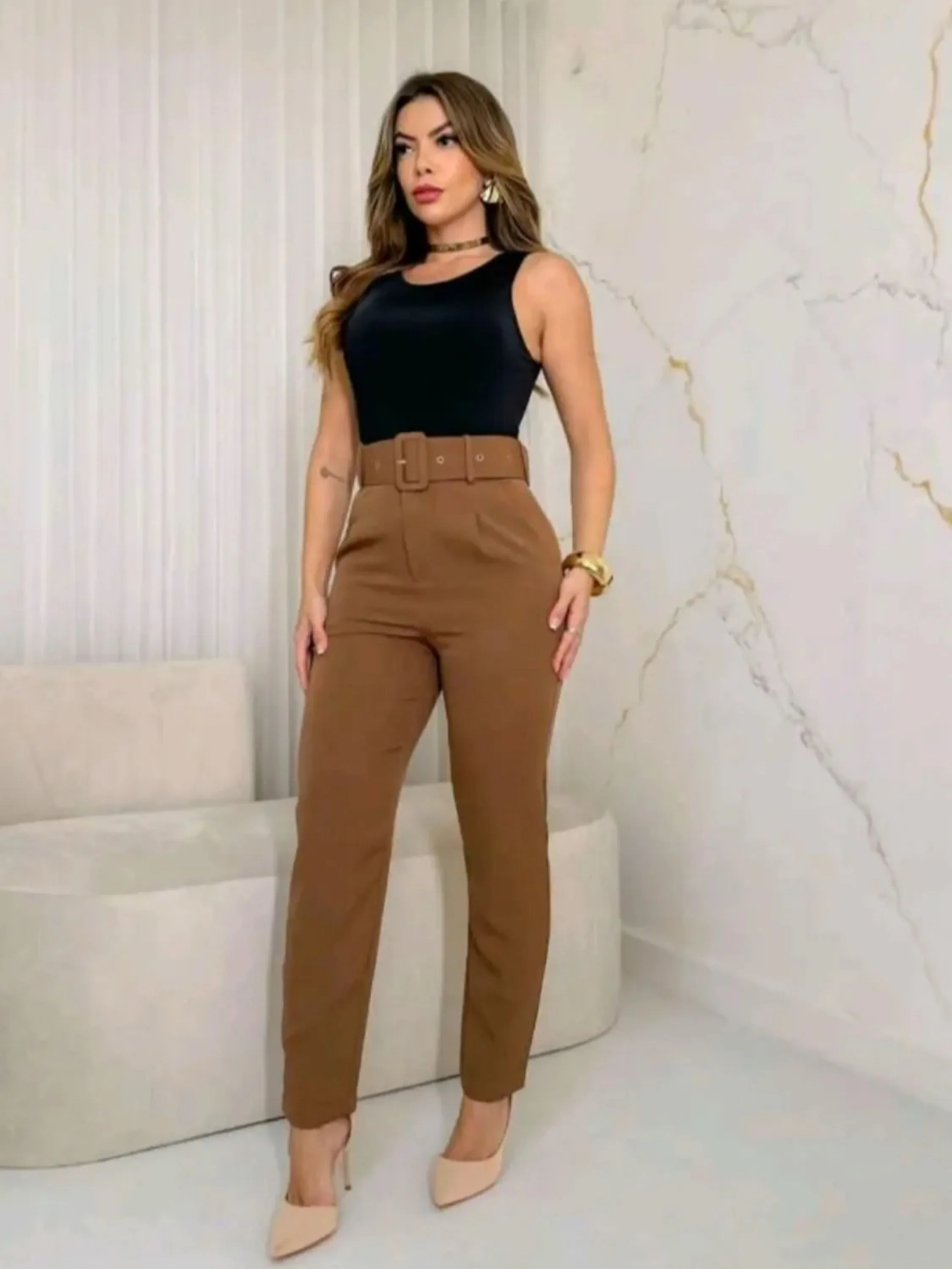 Calça Alfaiataria com Cinto Encapado