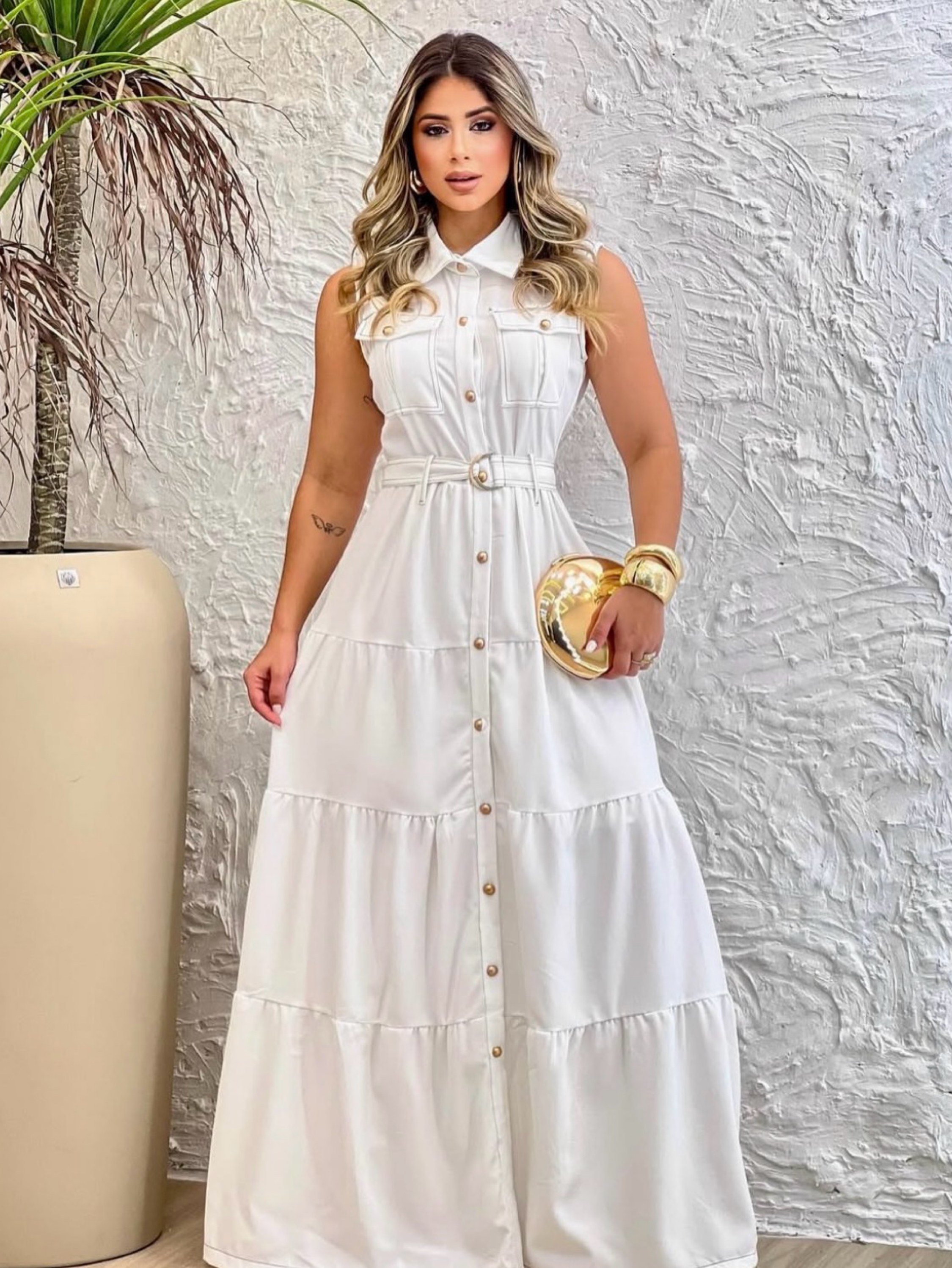 Vestido Longo de botões com cinto