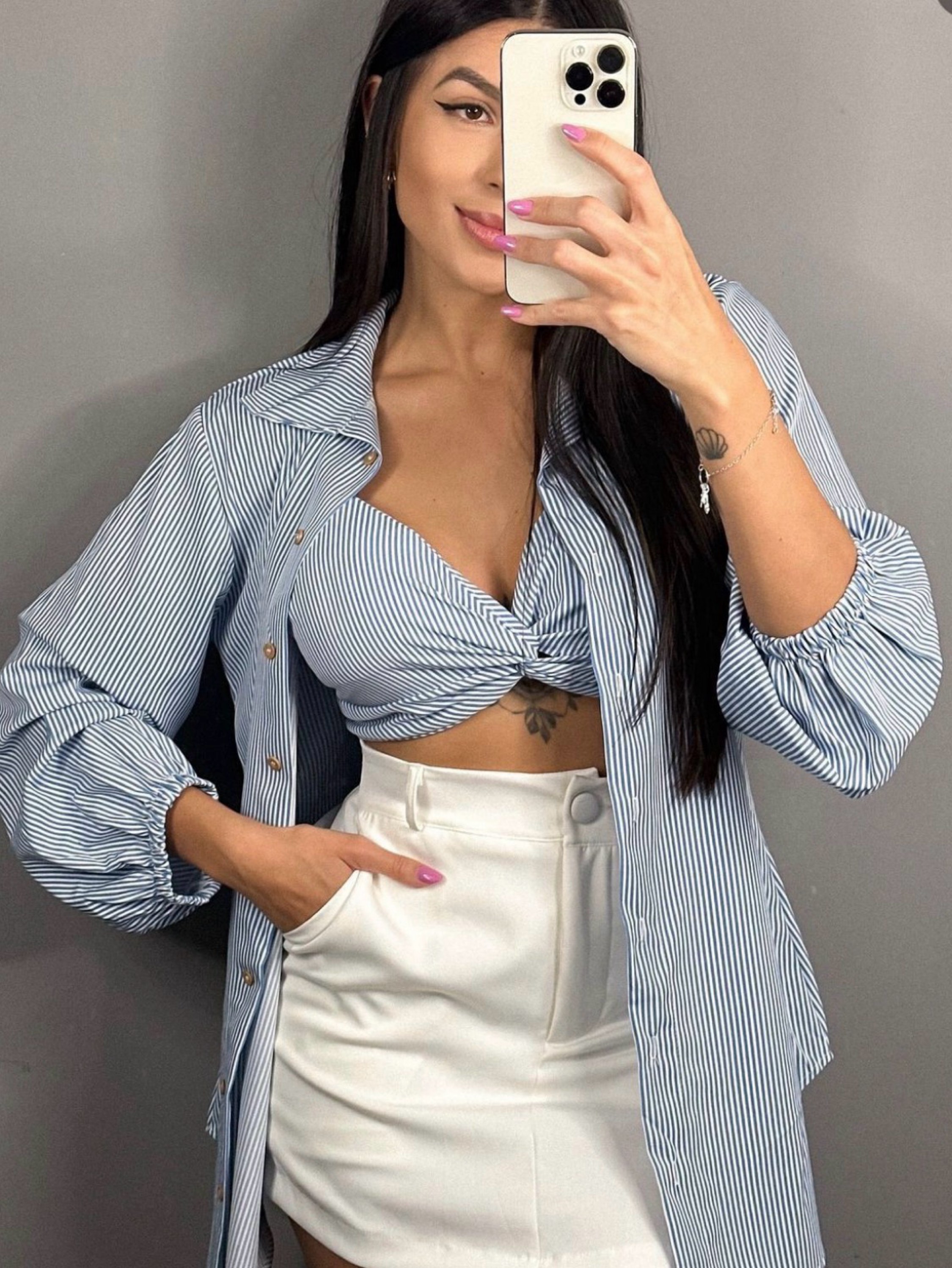 Conjunto Croped + camisa listrado