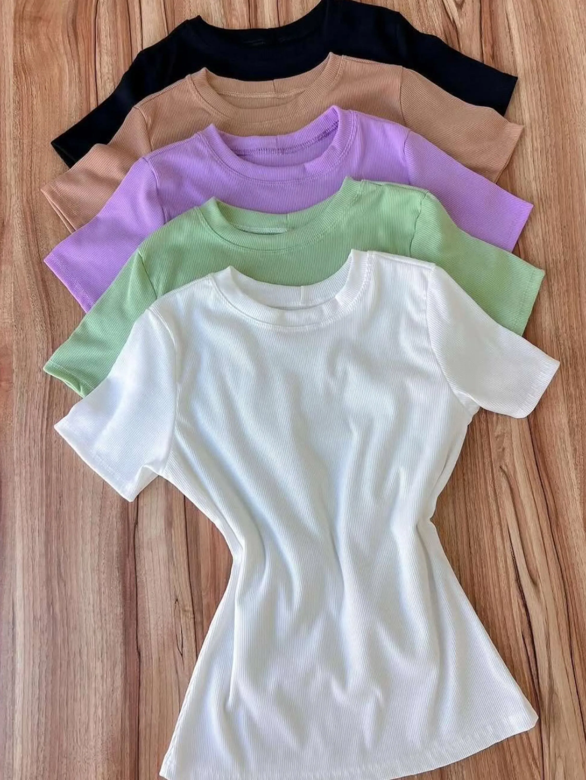 Blusa T-shirt básica canelada