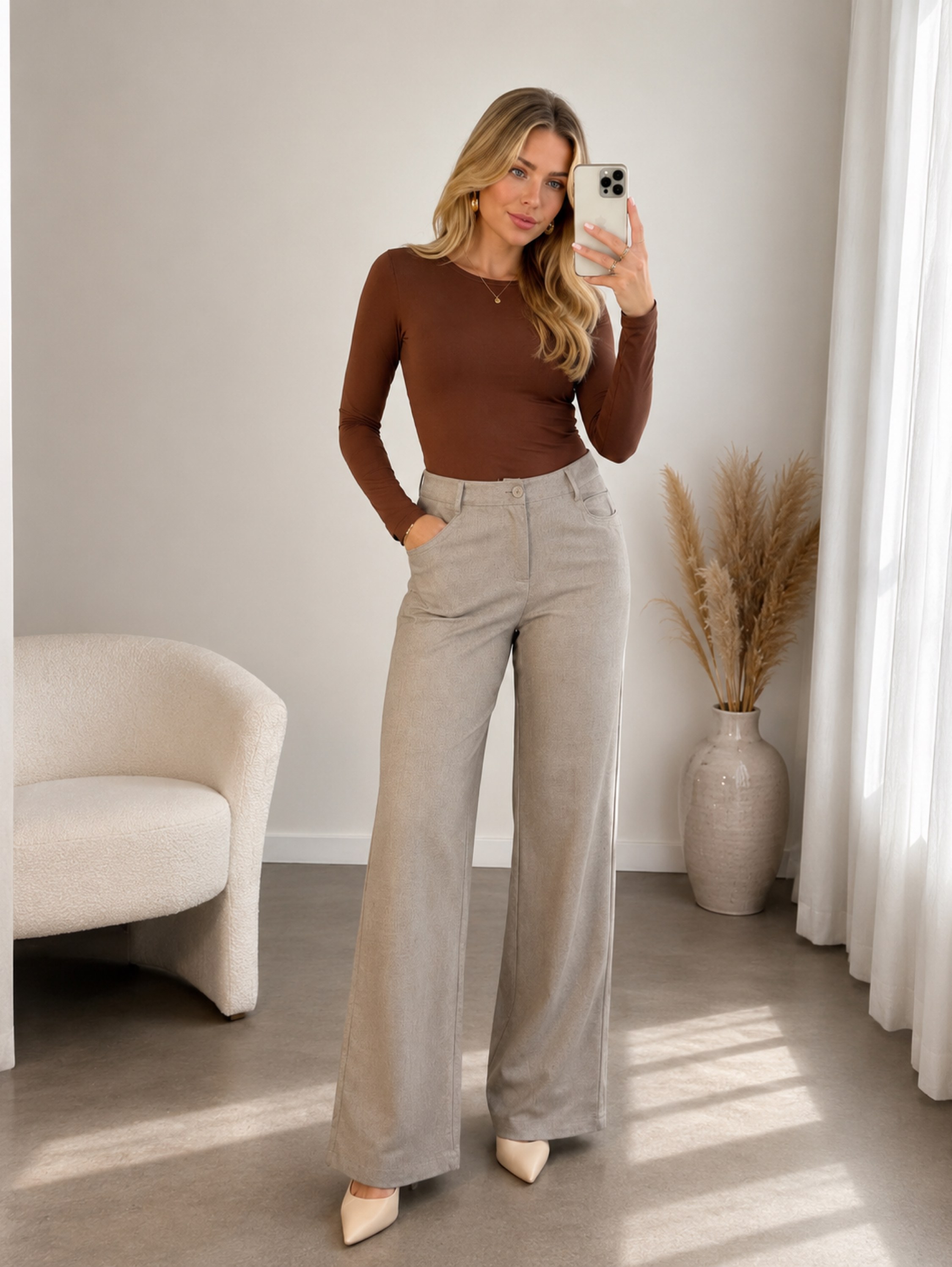 Calça Wide Leg em Lã Batida
