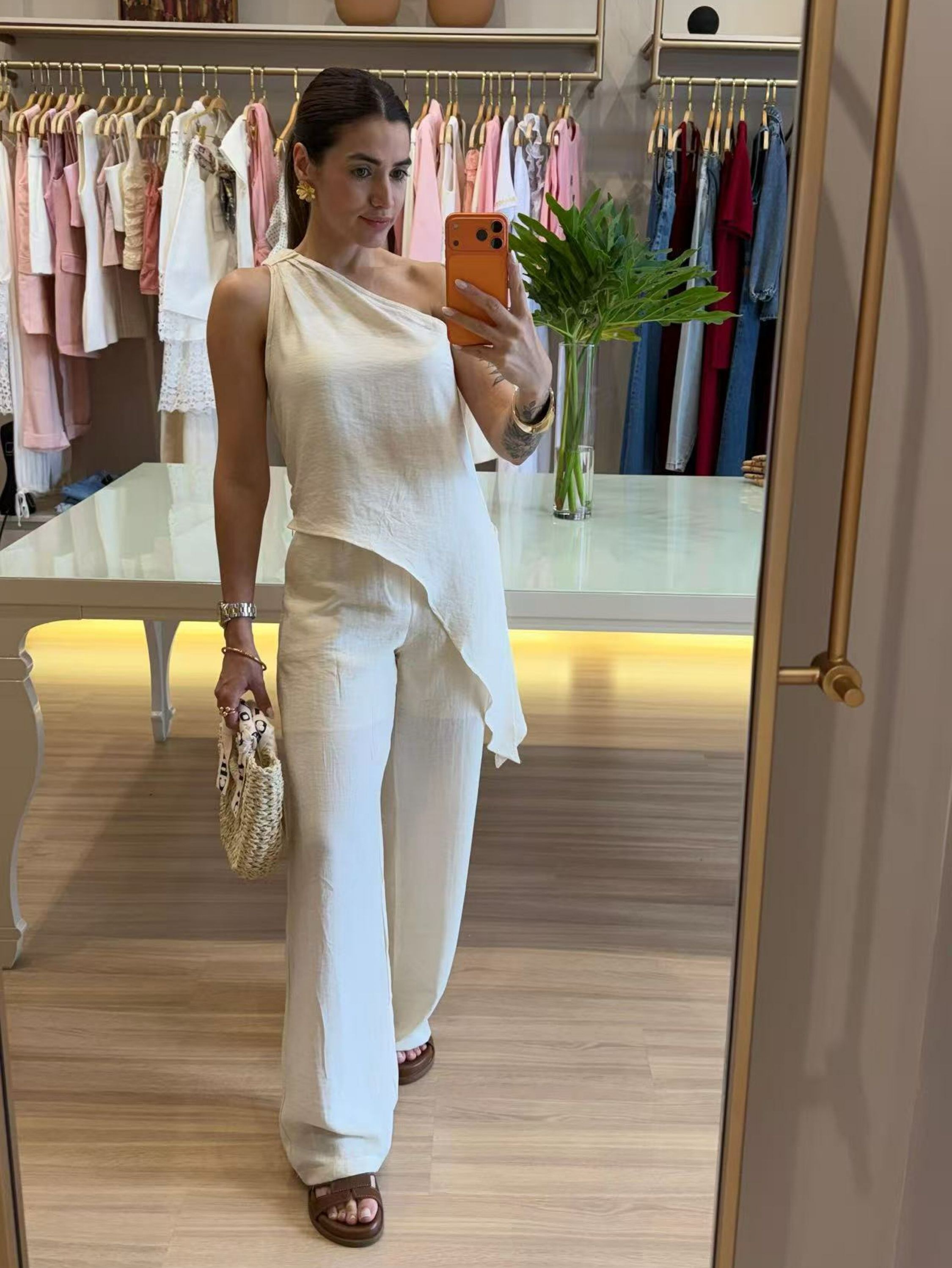 Conjunto linho forrado Blusa Um Ombro com Barra Assimétrica