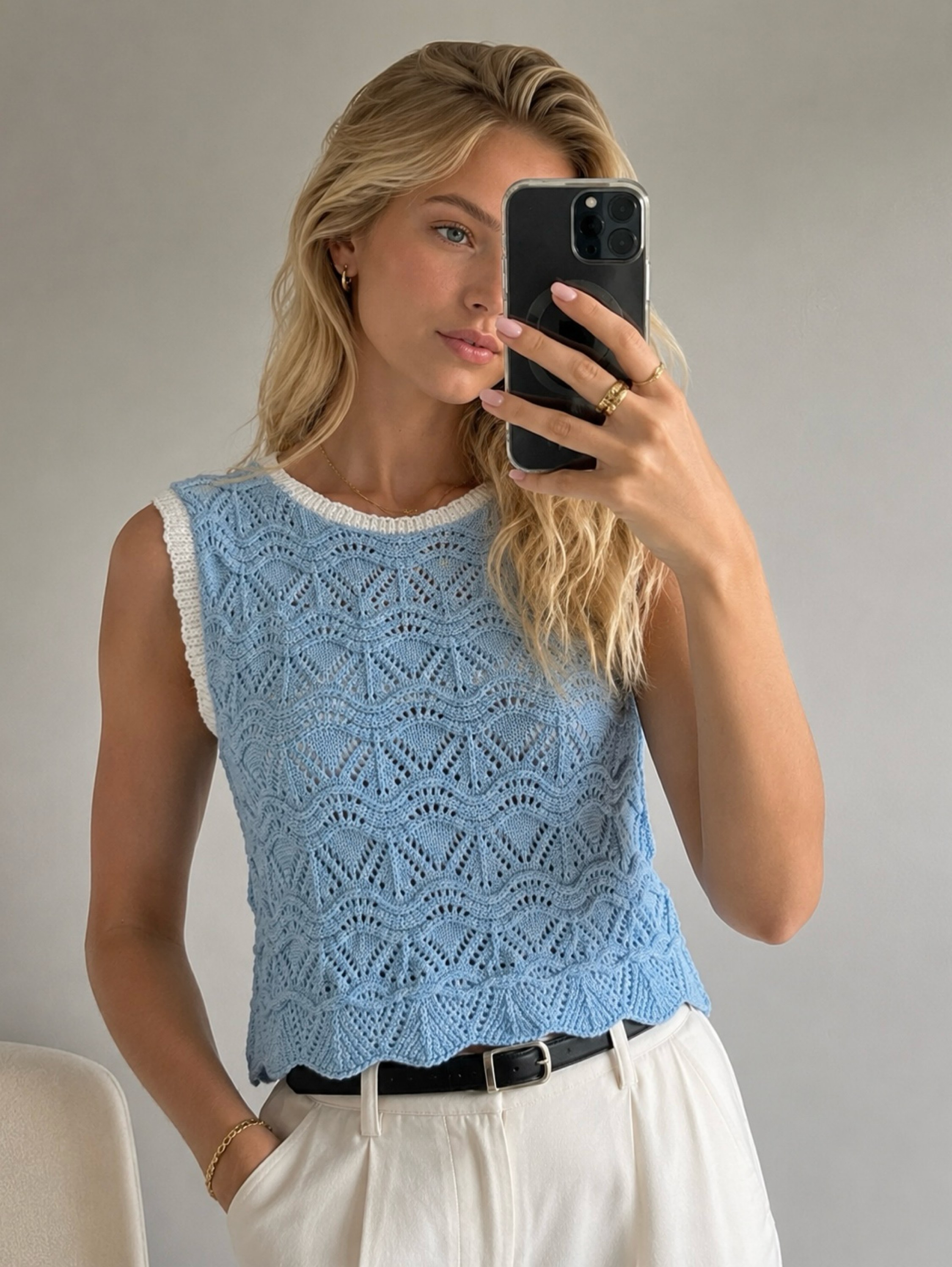Regata de Tricô linha brilhante com Textura Vazadas