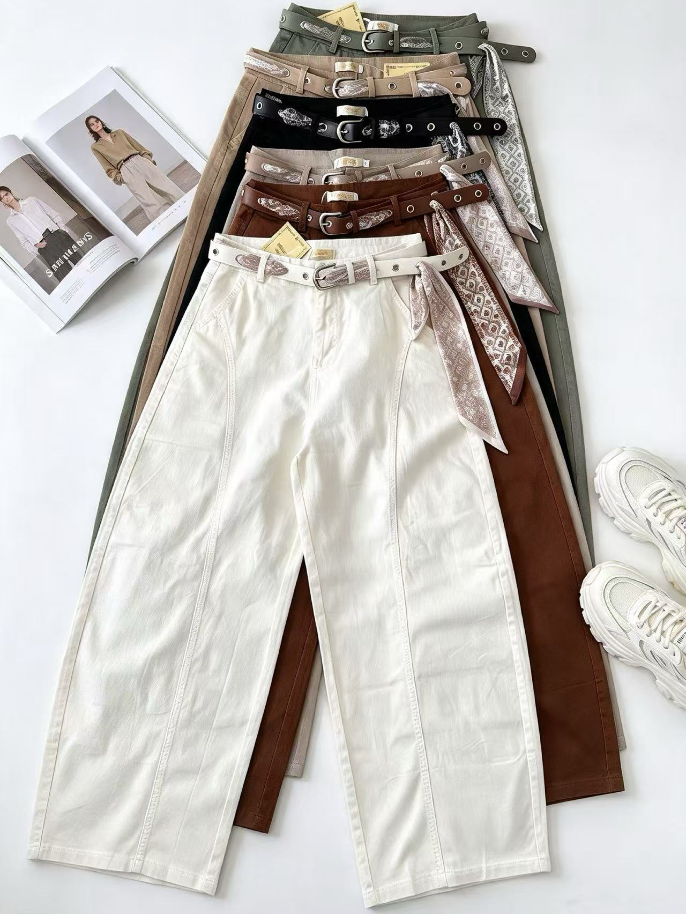 Calça Barrel em Sarja com Cinto e Lenço
