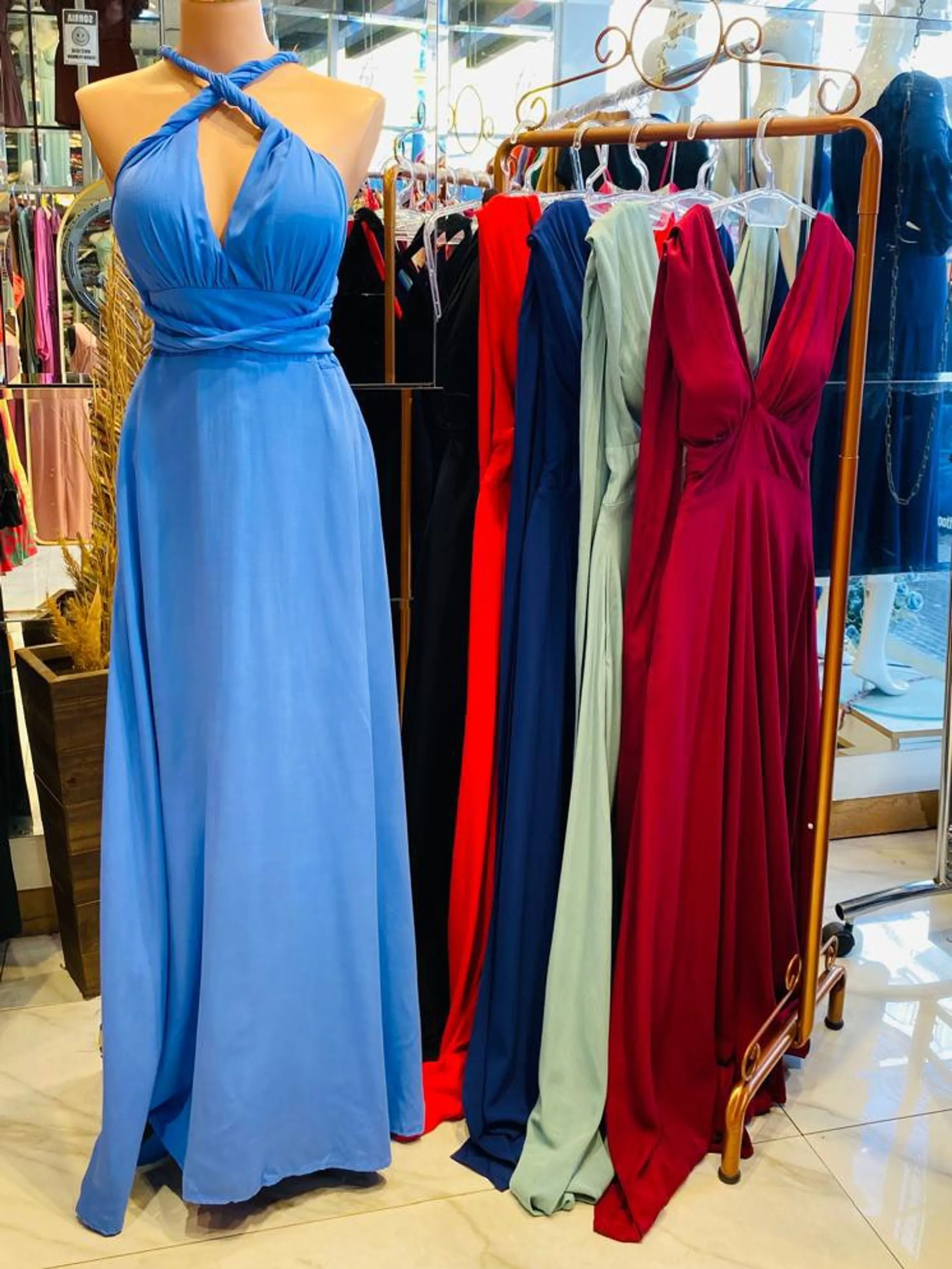 Vestido Longo Múltiplas Amarração Costas Aberta Cod: 256