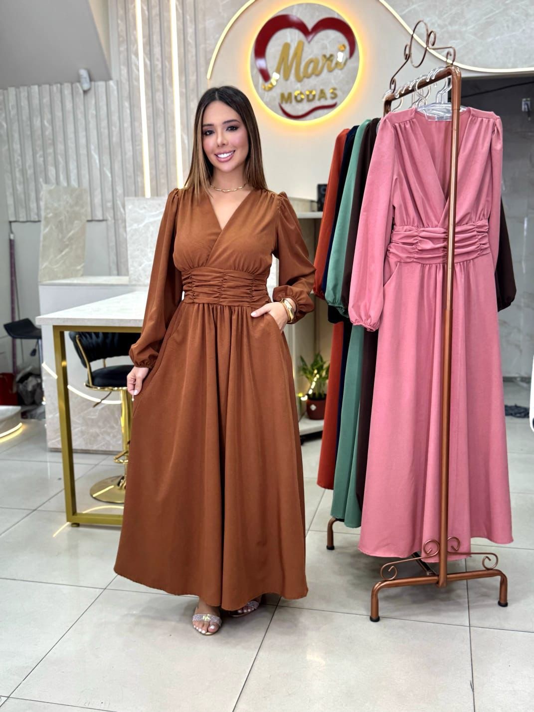 Vestido Longo Manga Bufante - 240 Folis