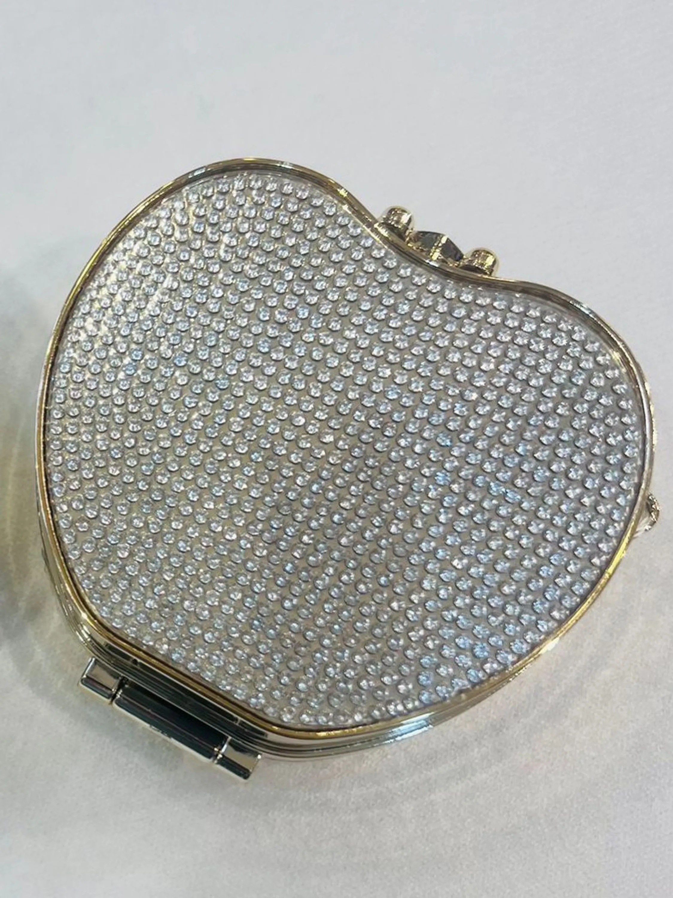 Bolsa Clutch Pedrarias Maçã