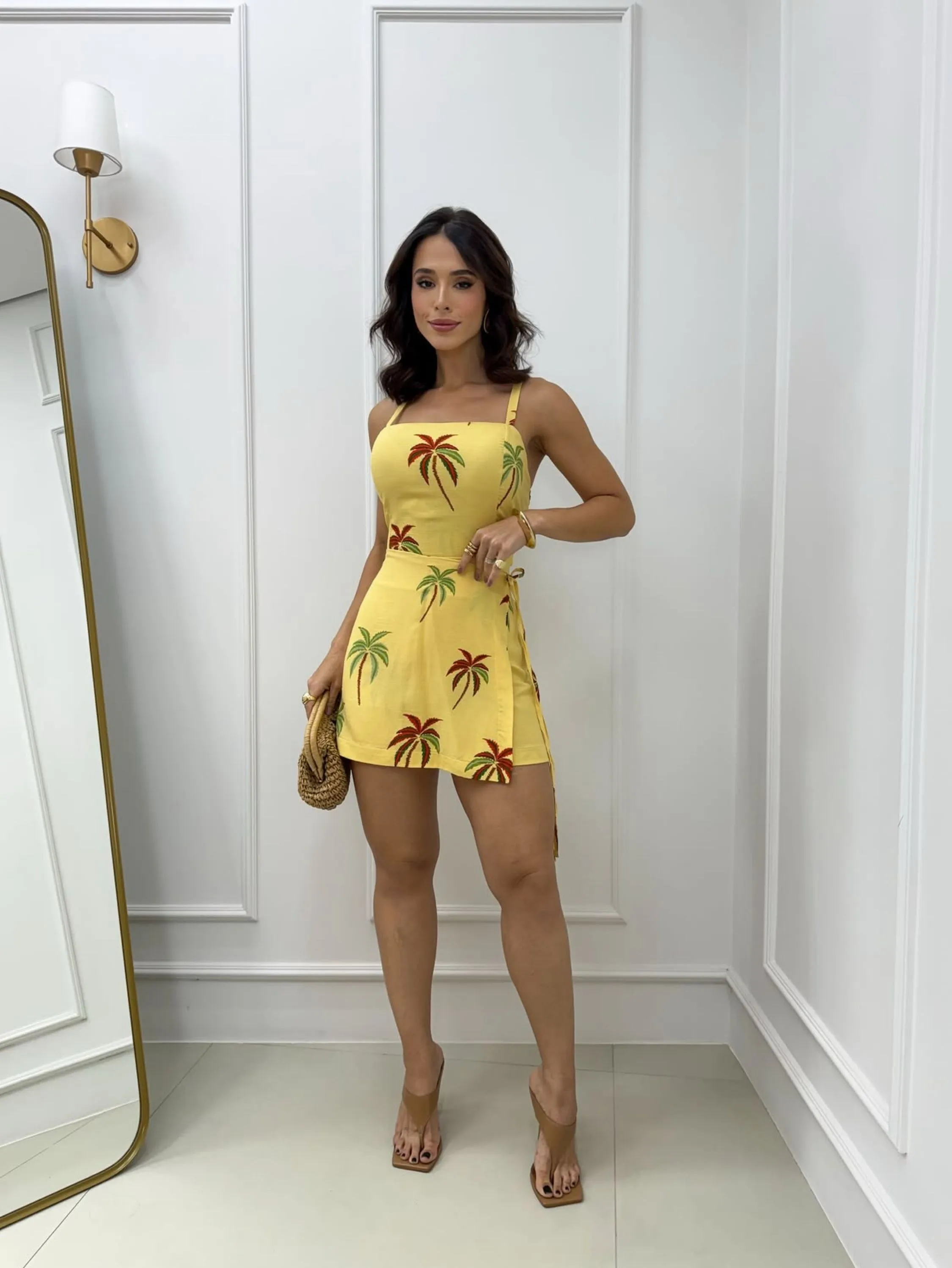 Conjunto Shorts Saia e Cropped Frente Única Cod: 202