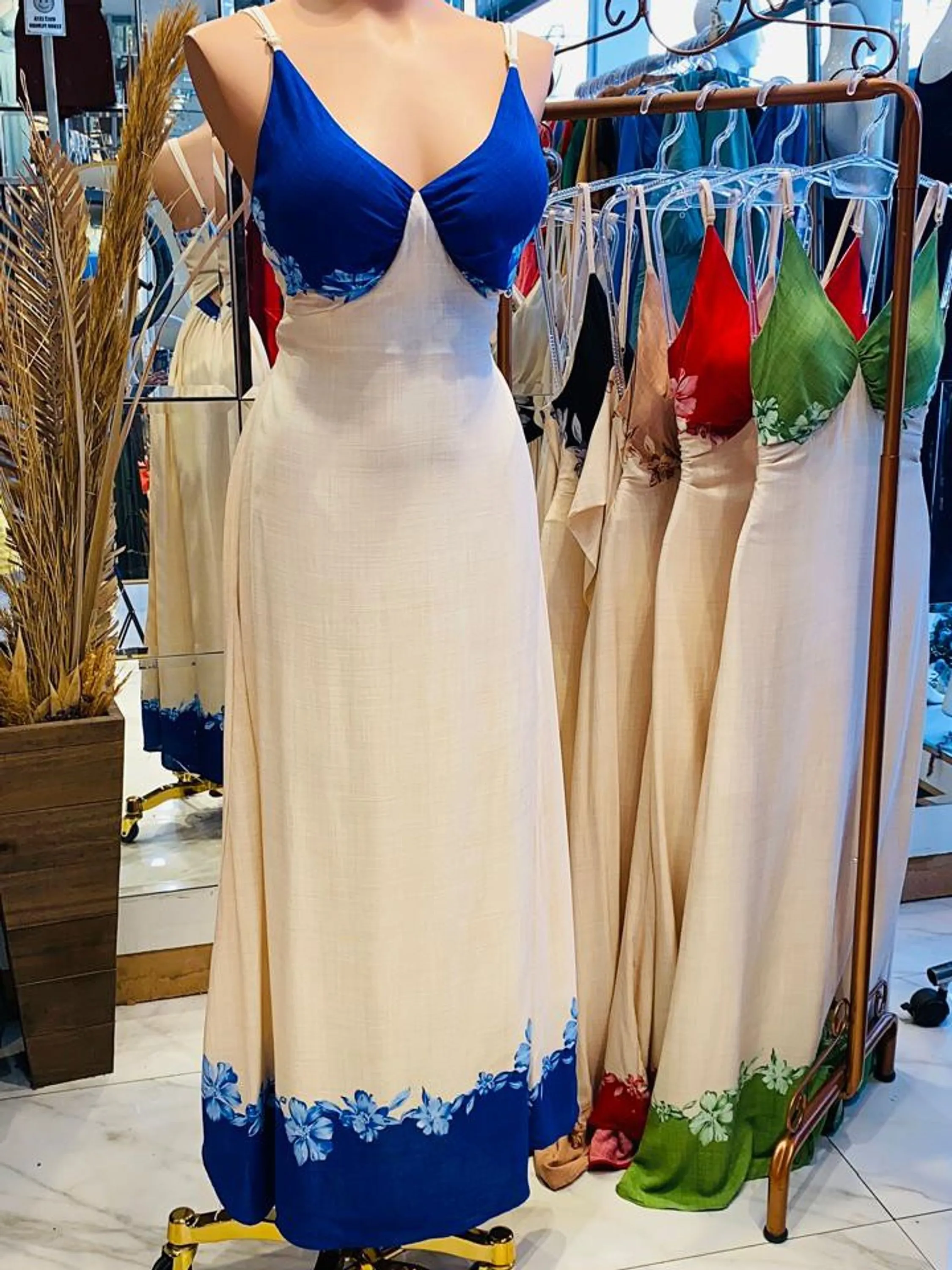 Vestido longo estampa flores barrado Cod: 254