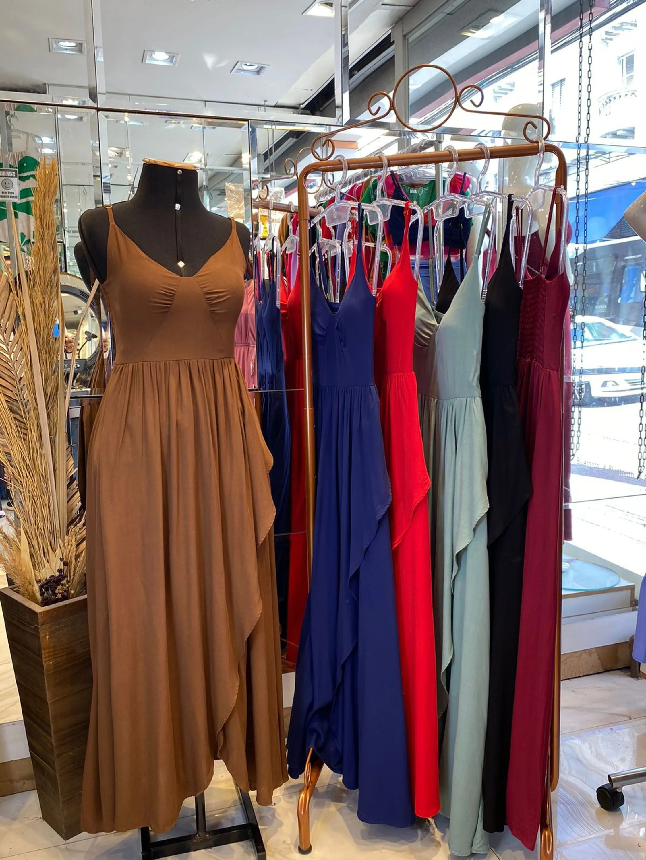 Vestido Longo Babado Fenda Transpassada Cod:253