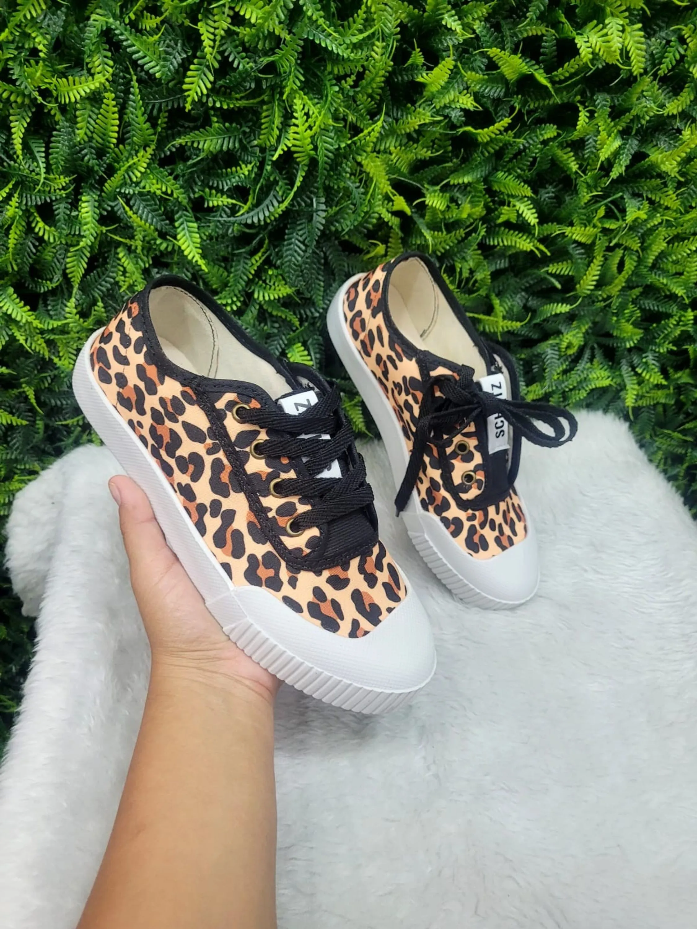 Tênis animal print