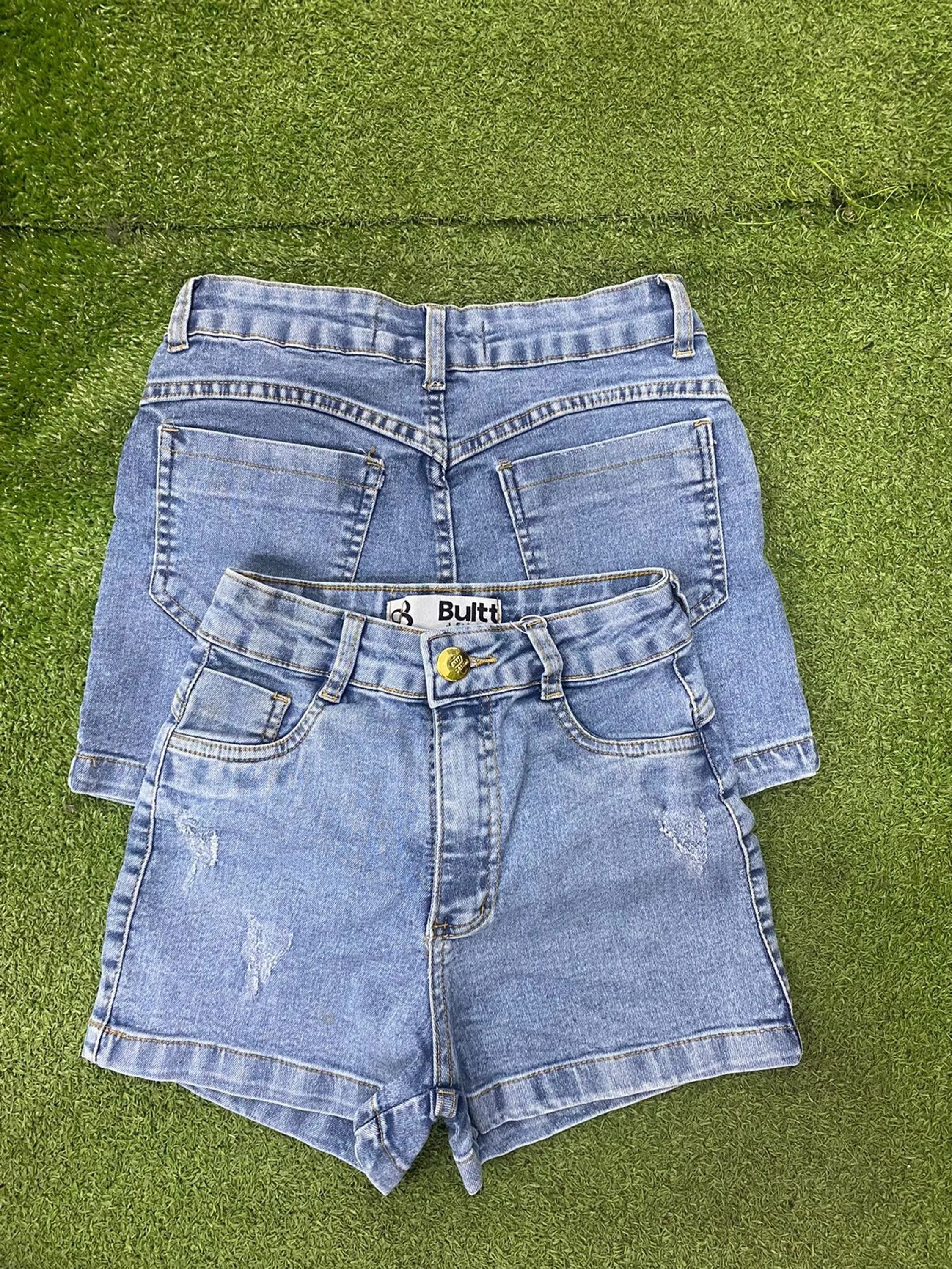 Shorts jeans com laycra