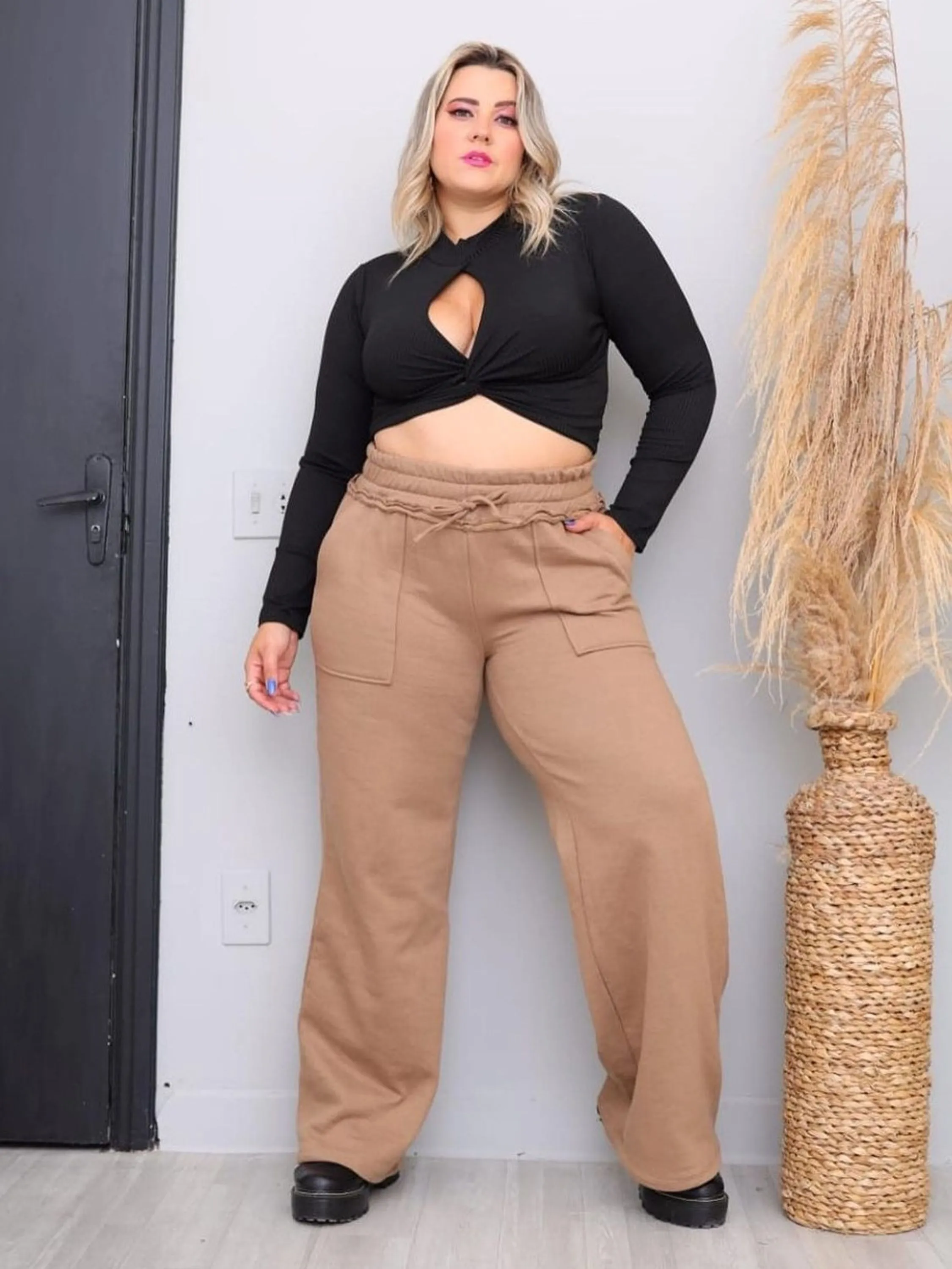 Calça Pantalona Plus Size Moletinho