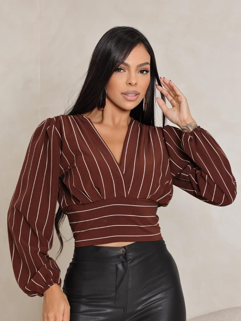 Blusa Feminina Listrada Gola V Manga Longa ⭐