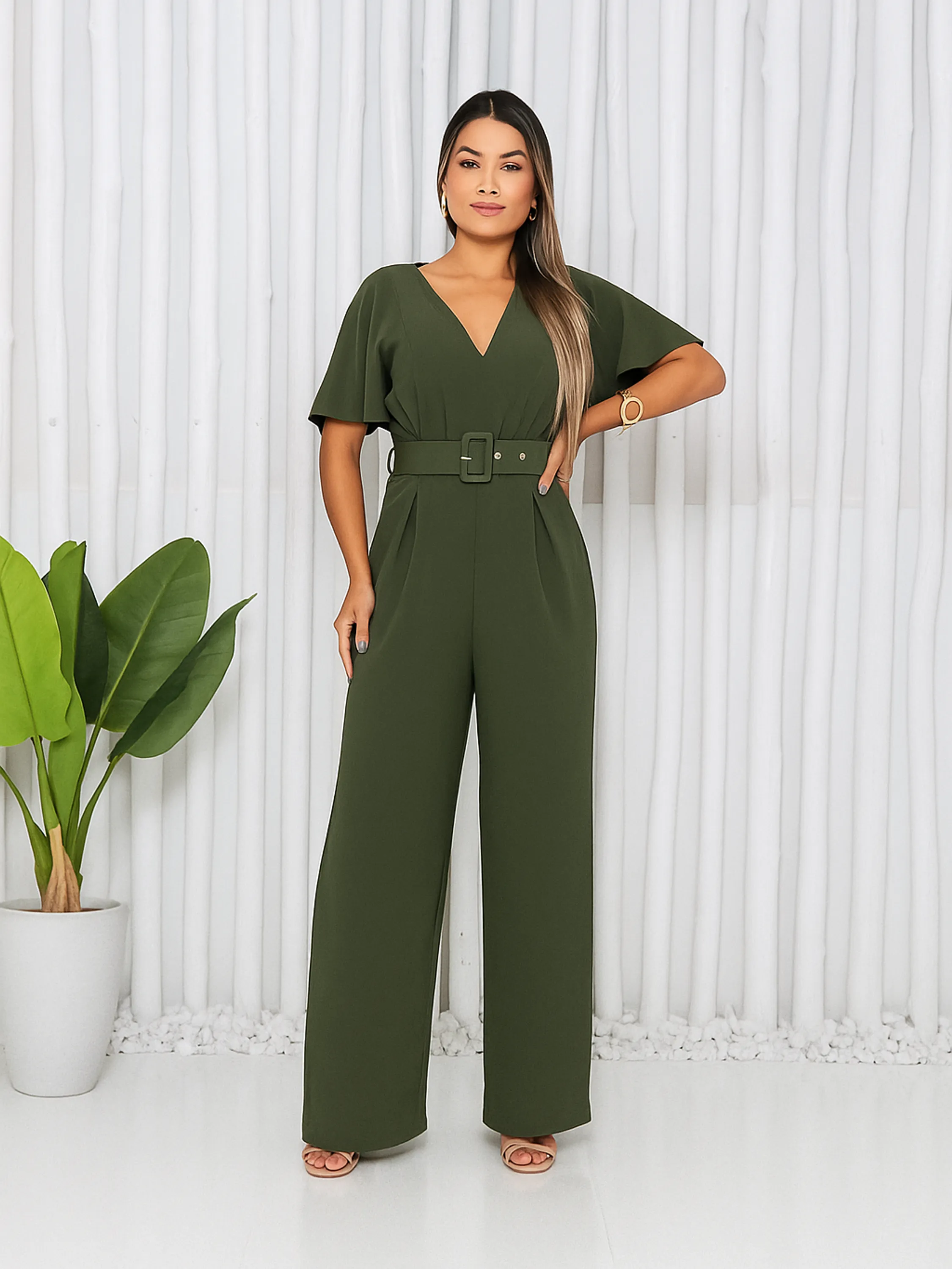 Macacão Pantalona Feminino com Cinto ⭐