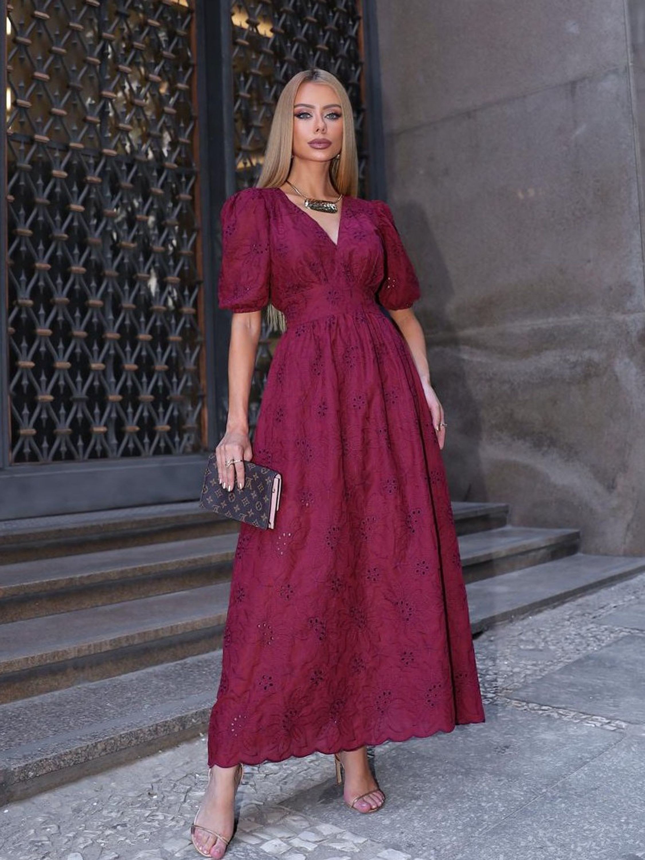 Vestido Feminino Longo Bordado ⭐⭐