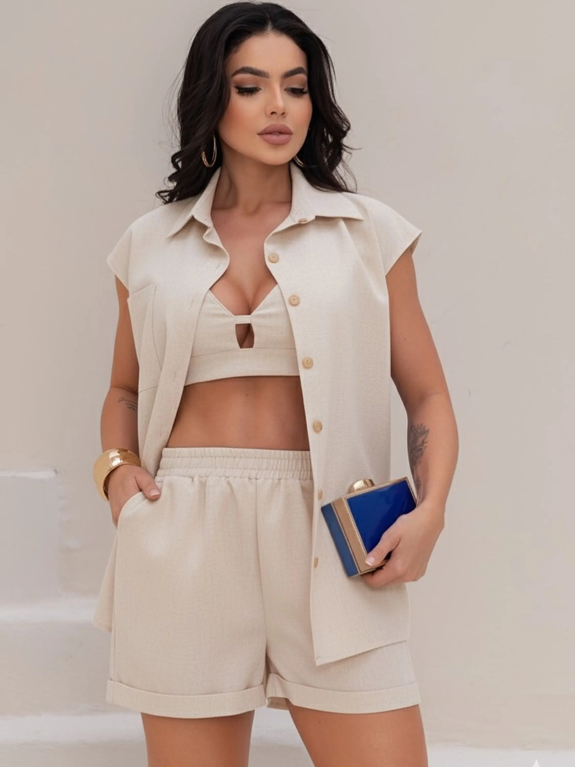 Conjunto Feminino Cropped, Colete e Shorts em Linho ⭐