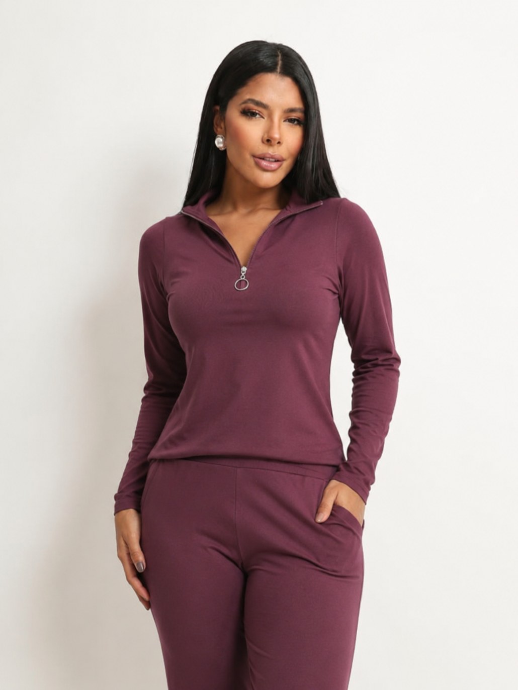 Conjunto Feminino Calça e Blusa Manga Longa com Zíper