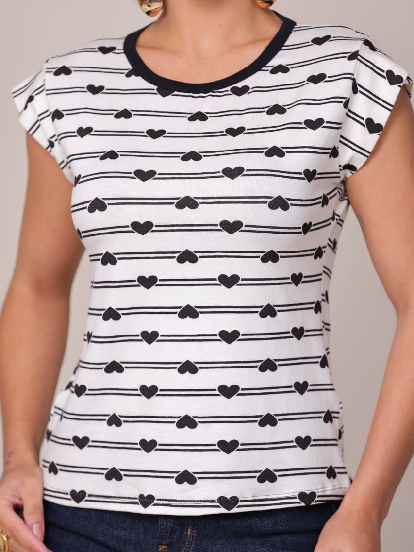 Camisa Blusa Feminina Detalhe em Coração