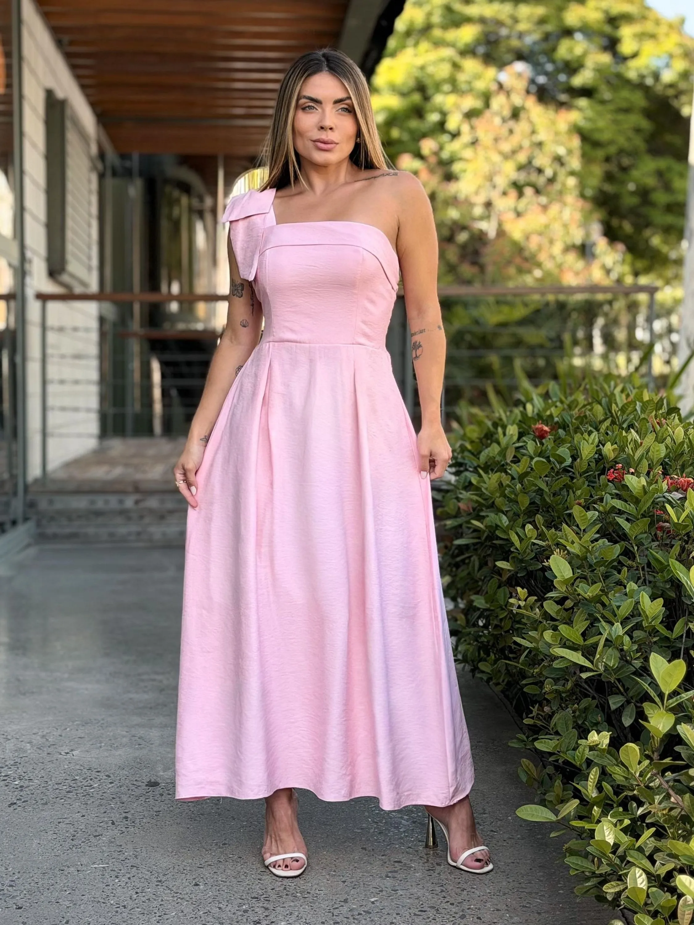 Vestido Longo Feminino Ombro Nulo Alfaiataria ⭐