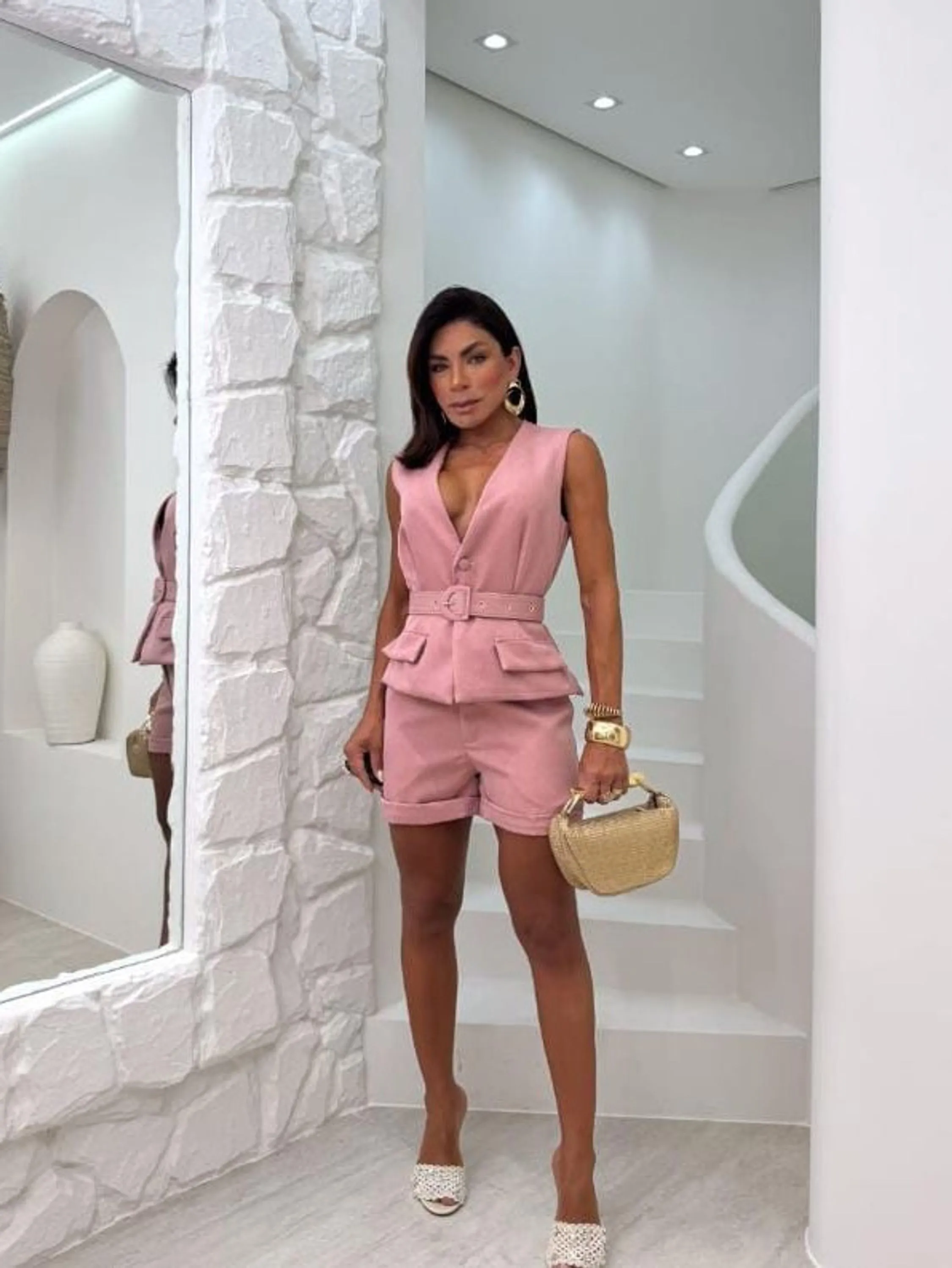 Conjunto Feminino Colete e Short Elegante ⭐