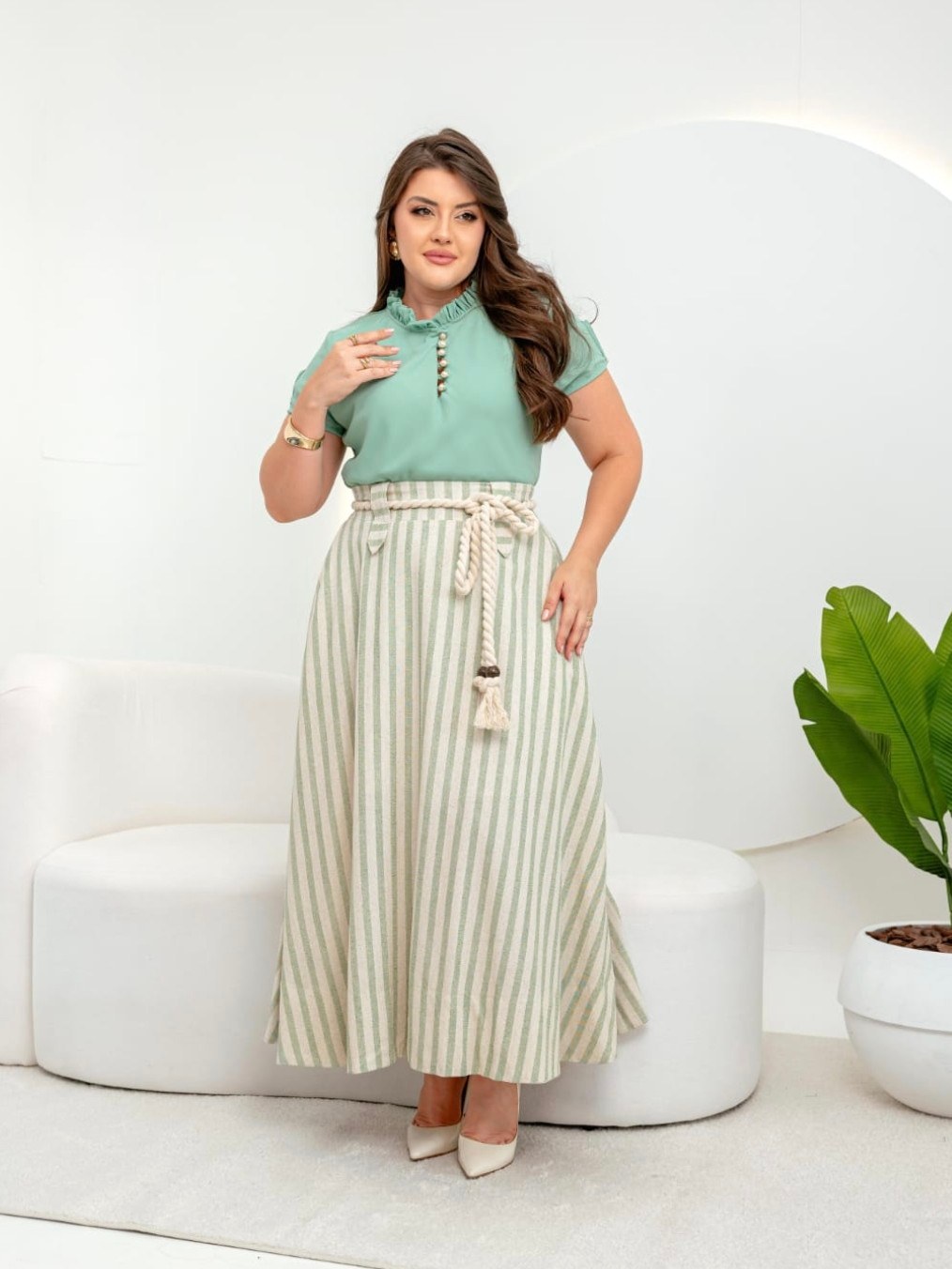 Saia Feminina Moda Evangélica Listrada com Cordão