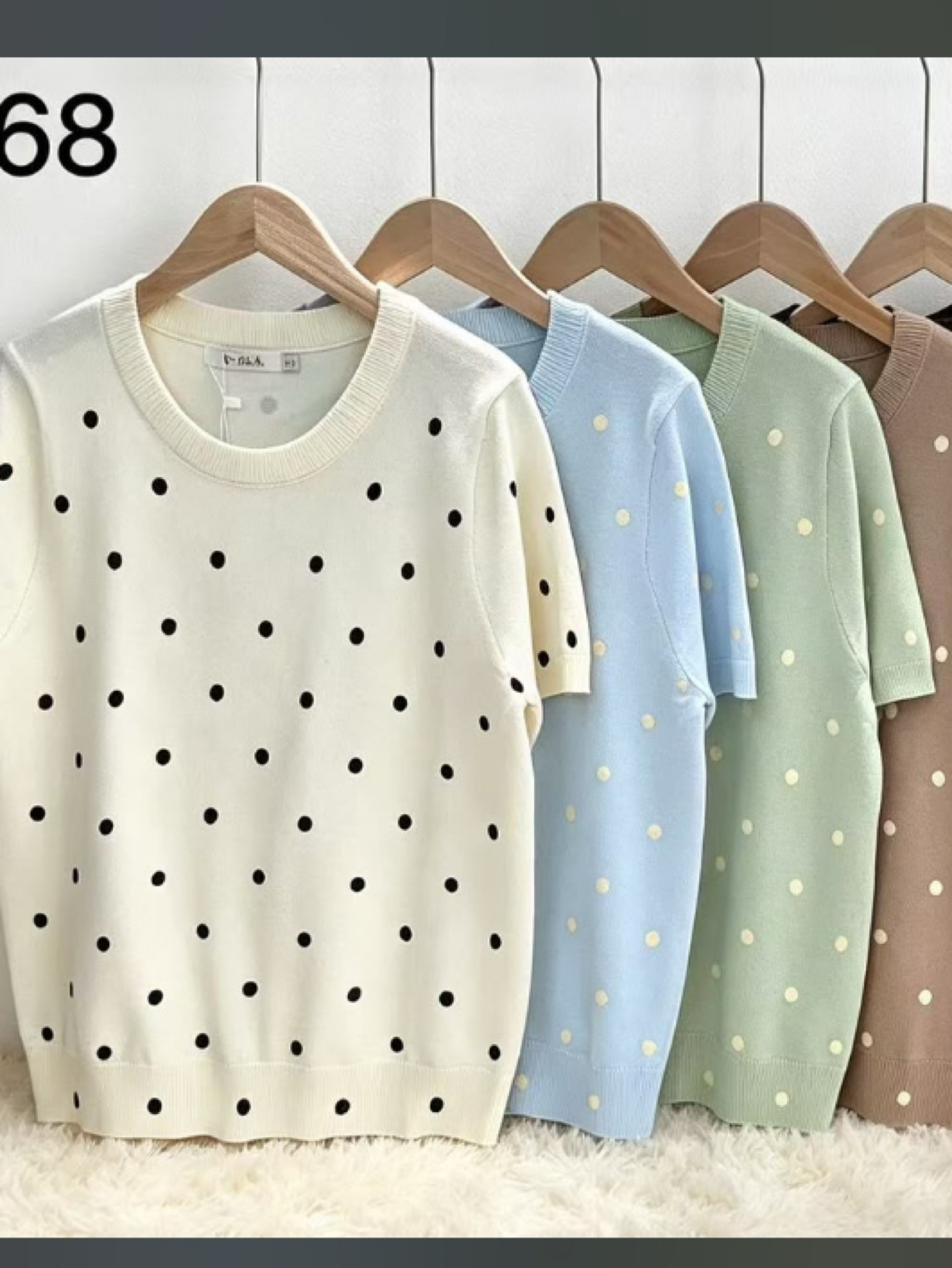Blusa modal manga curta de bolinha