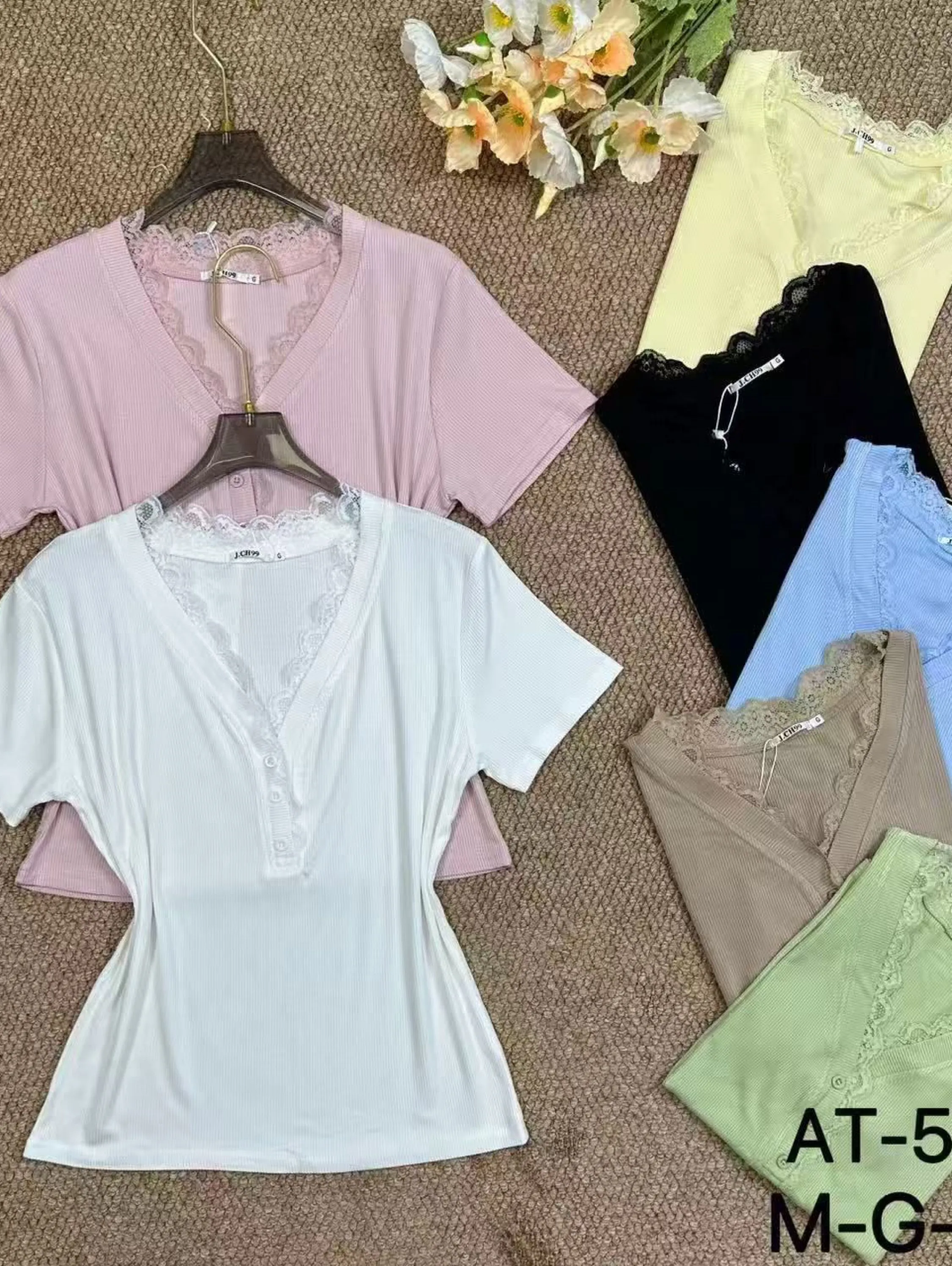 T shirt algodão com renda