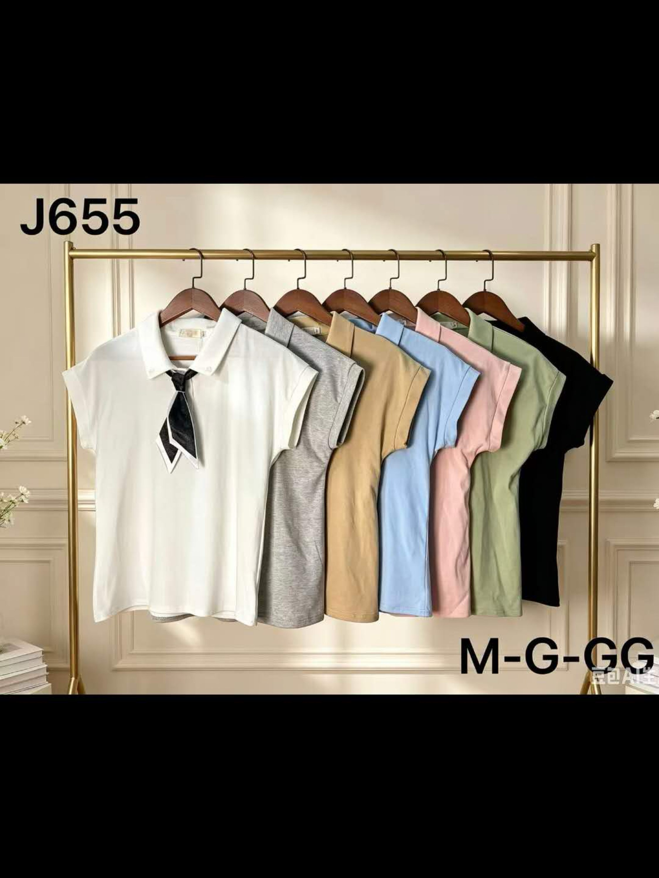 T shirt algodão com lenço