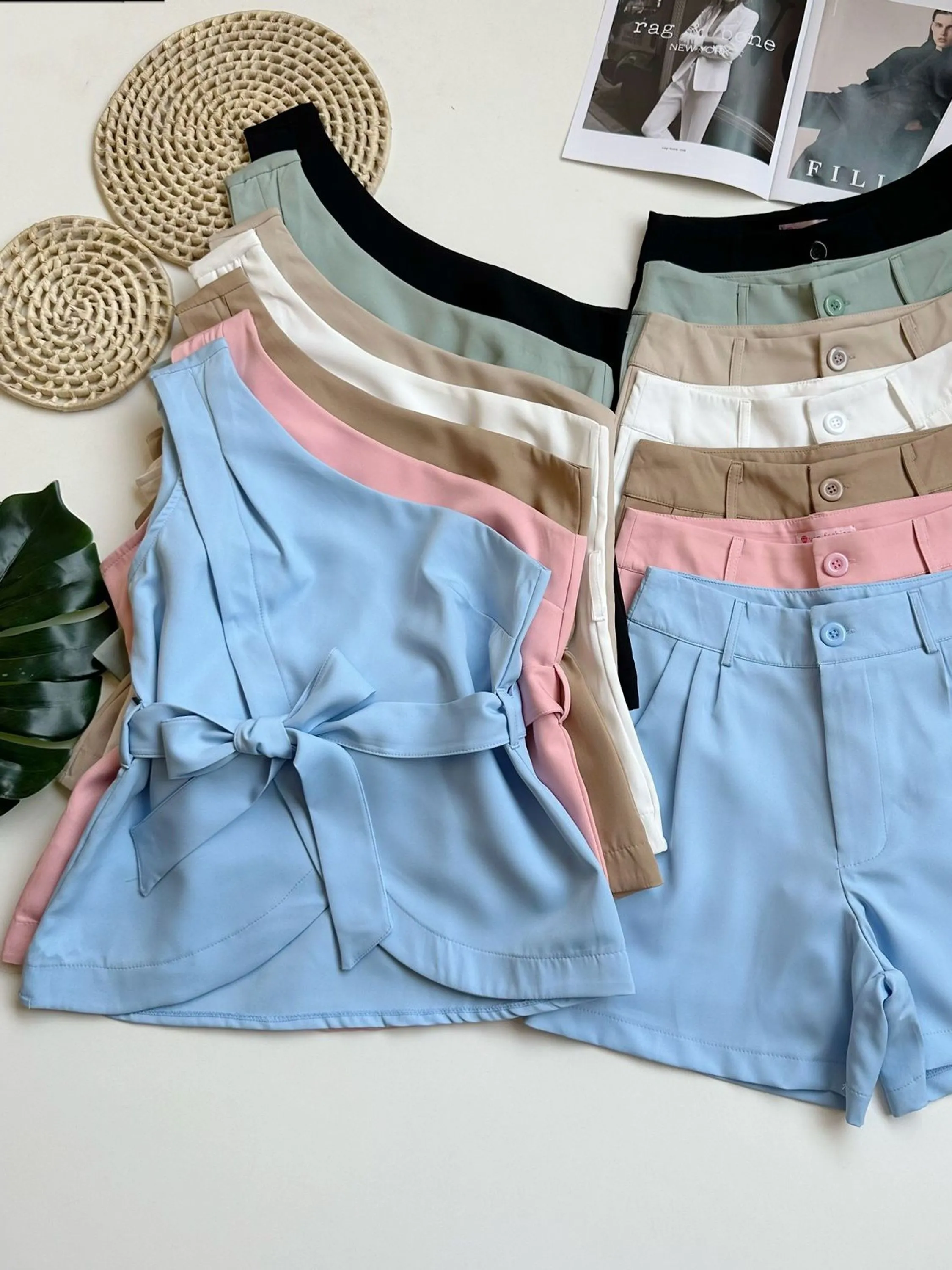 Conjunto feminino blusa e short