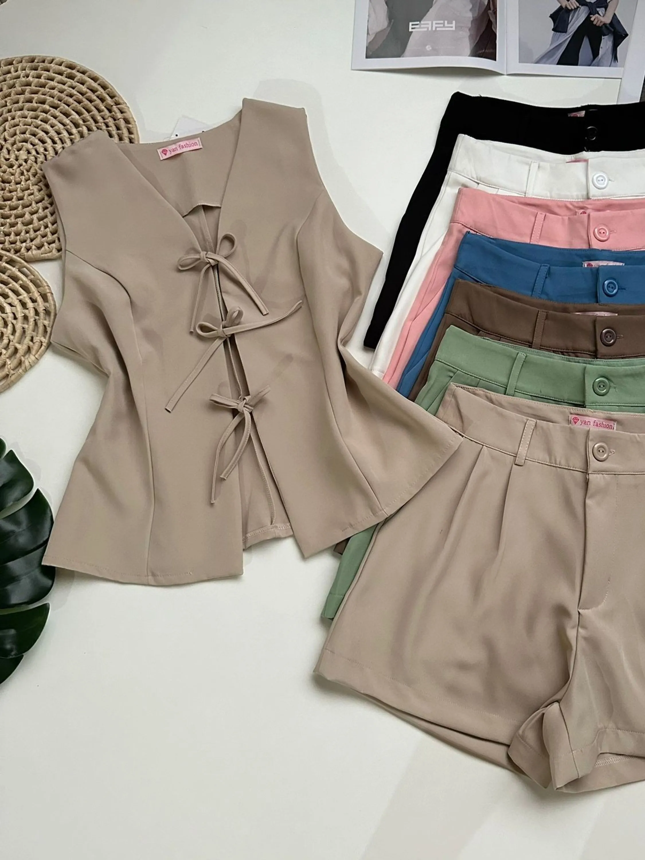 Conjunto feminino alfaiataria colete e short